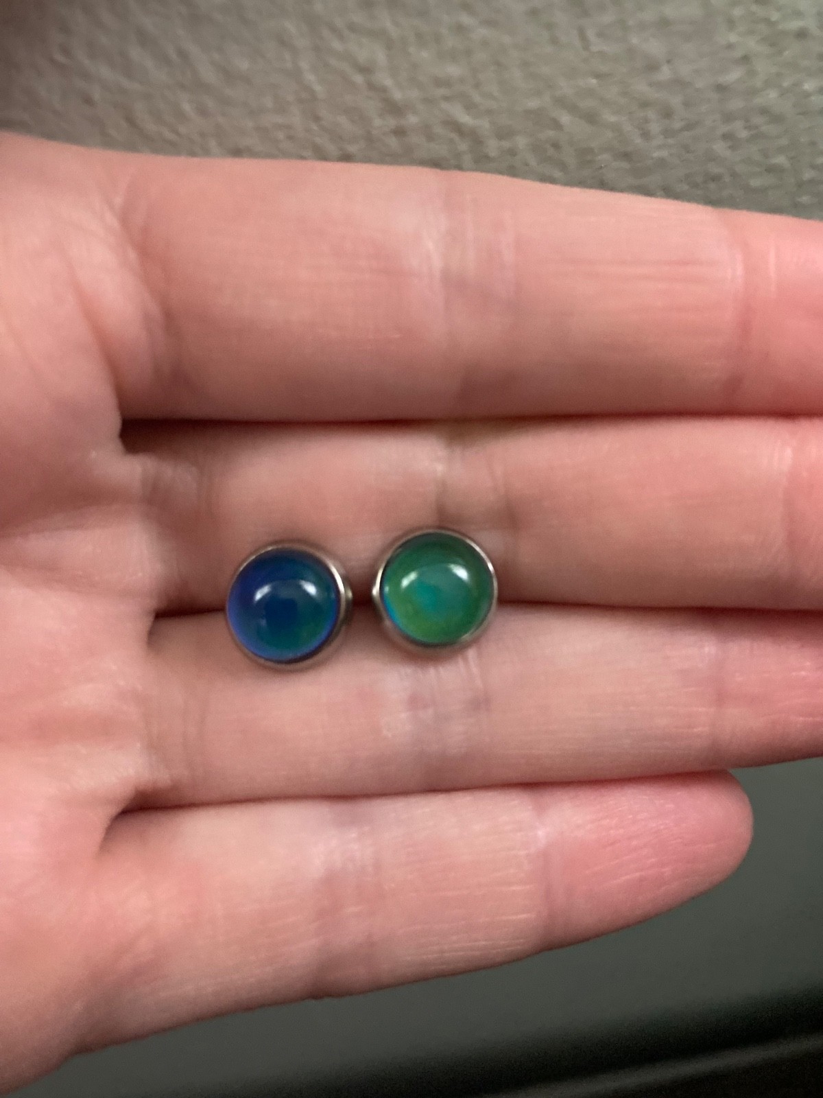 8mm Mood Color Changing Earrings