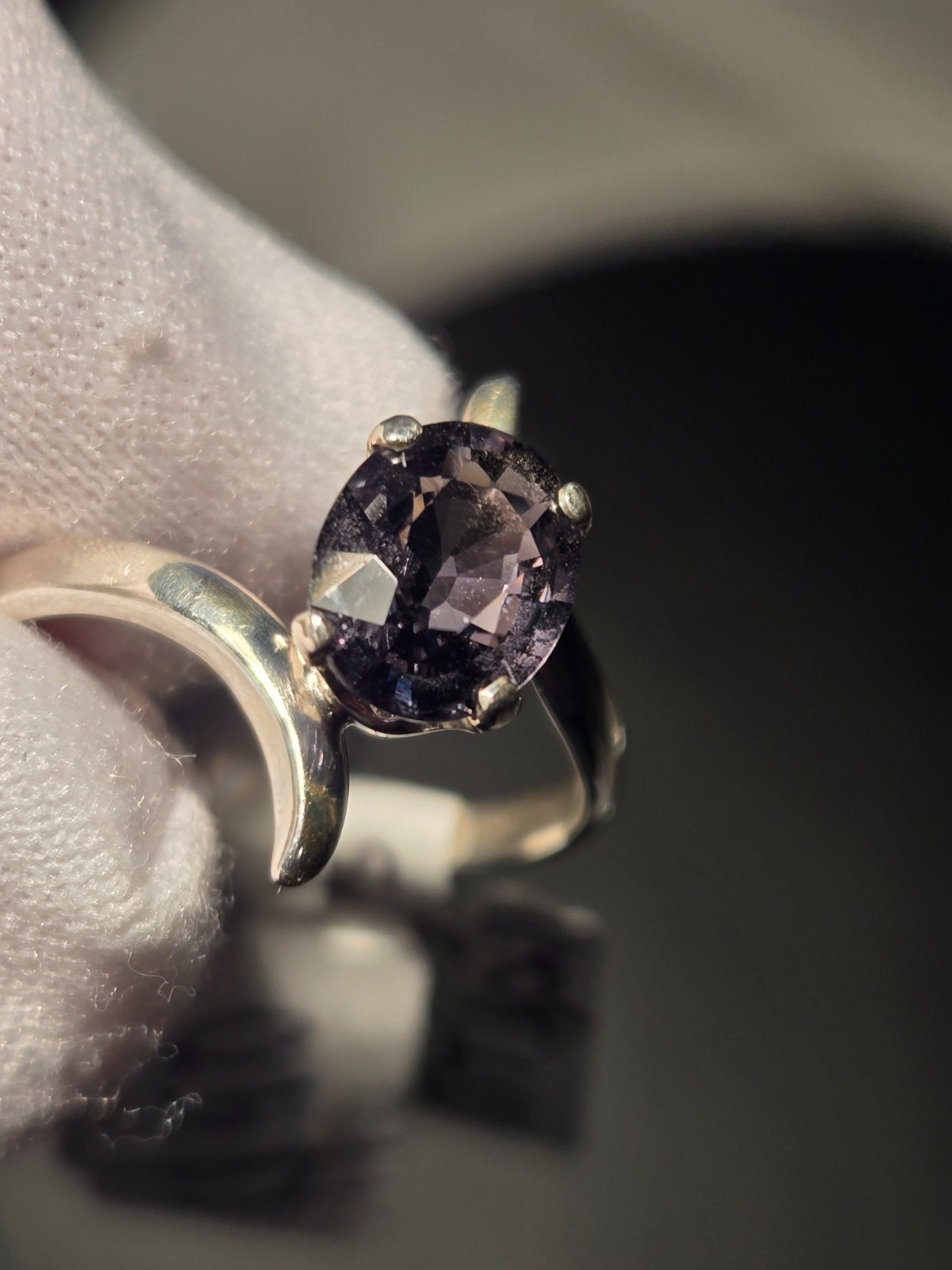 1.41CT NATURAL TITANIUM SPINEL RING!!! RICH PURPLE BLUE/COLOR SATURATION/LUSTER!