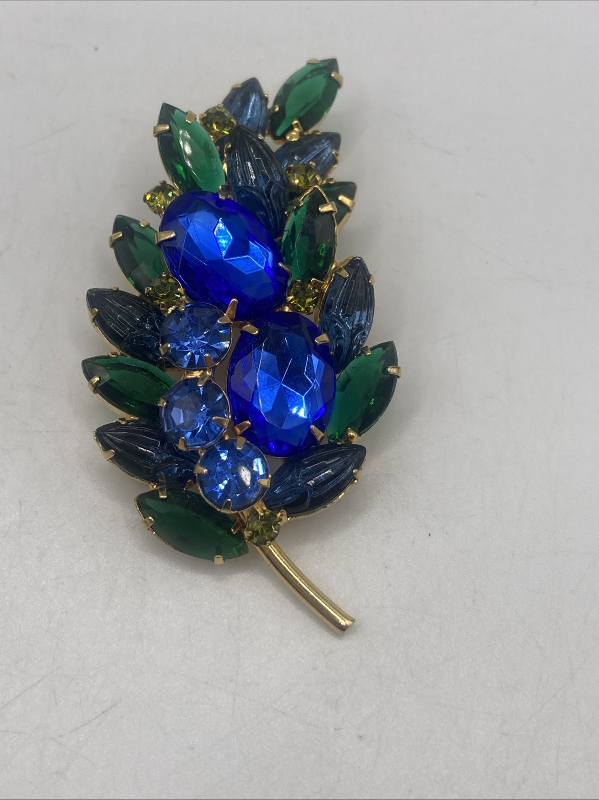 Vintage Juliana D&E Blue Green Rhinestone Brooch Scarab Glass 1960s 3”