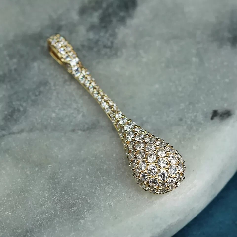 14k Yellow Gold Plated In 2Ct Round Cut Simulated Diamond Stunning Charm Pendant