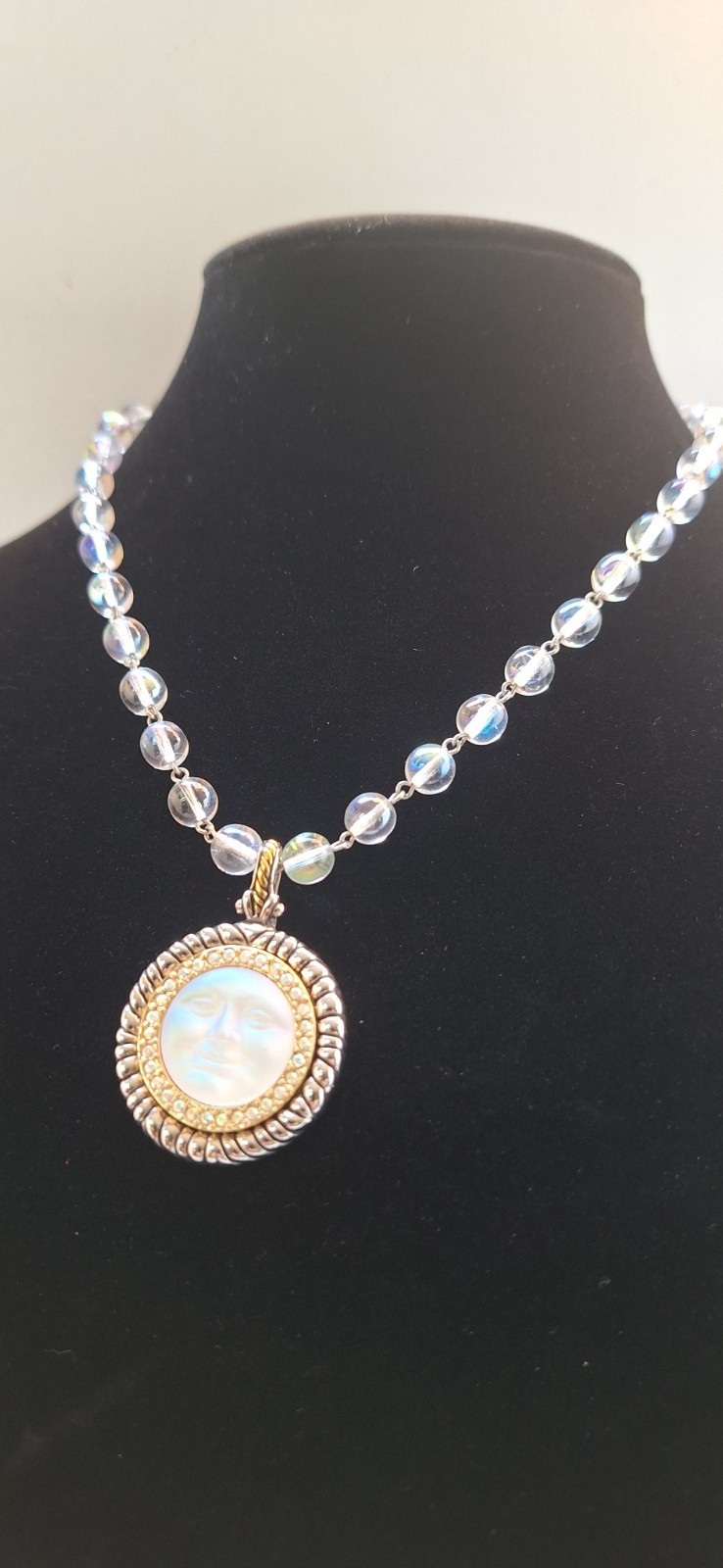 KIRKS FOLLY SEAVIEW OPALESCENT MOON FACE ENHANCER PENDANT ARORA BEAD SILVER GOLD