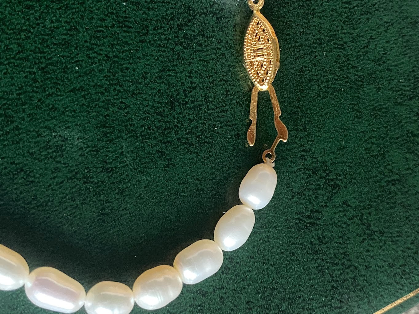 Vintage White Freshwater Cultured Pearl Necklace – 40cm Rice Bead Choker Pin