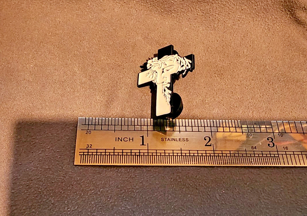 Christian Black and White Relief Jesus on Cross Enamel Lapel Brooch Hat Pin