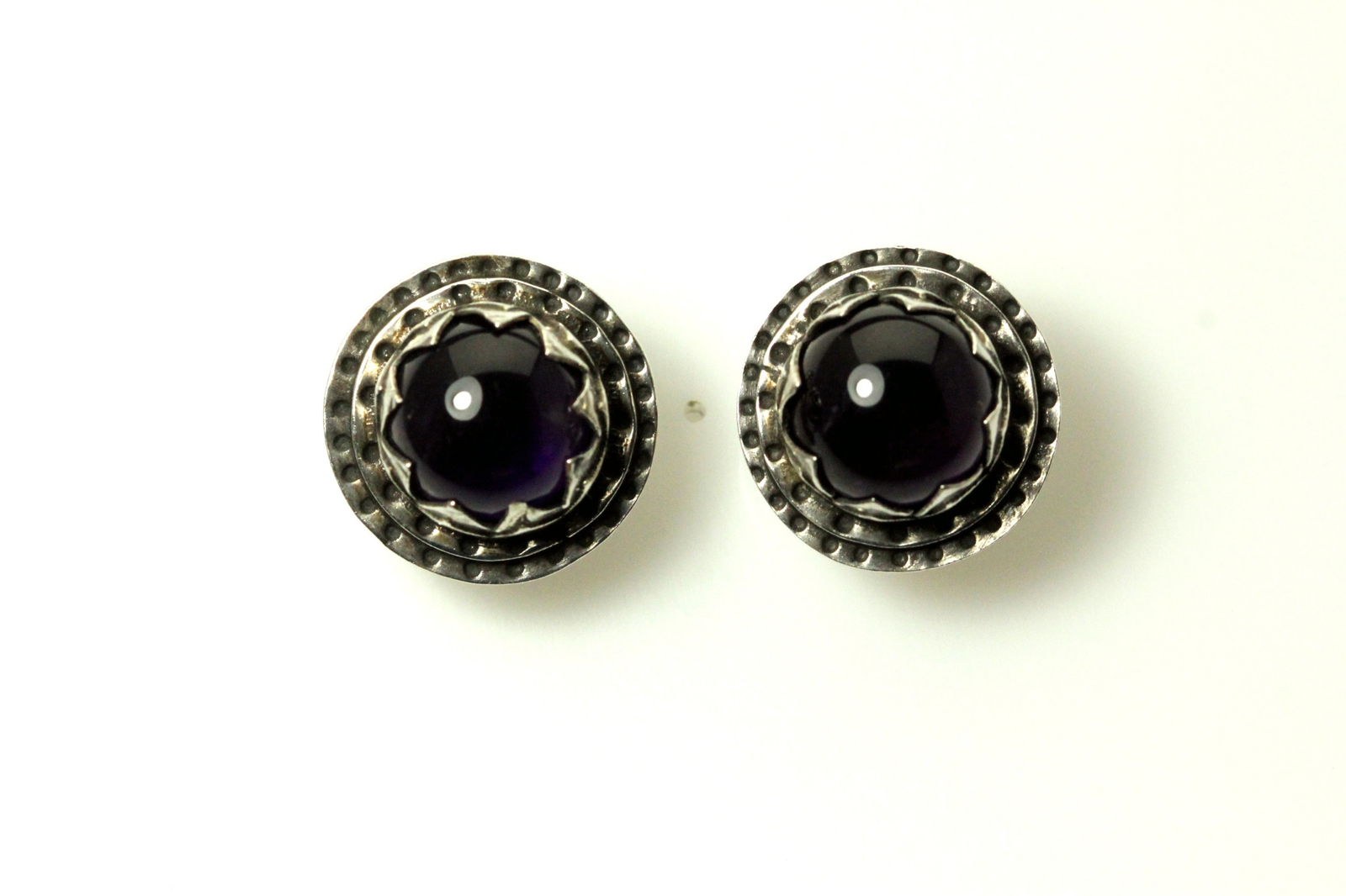 925 Sterling Silver Round Purple Stone Post Earrings 13.1 Grams (EAR4062)