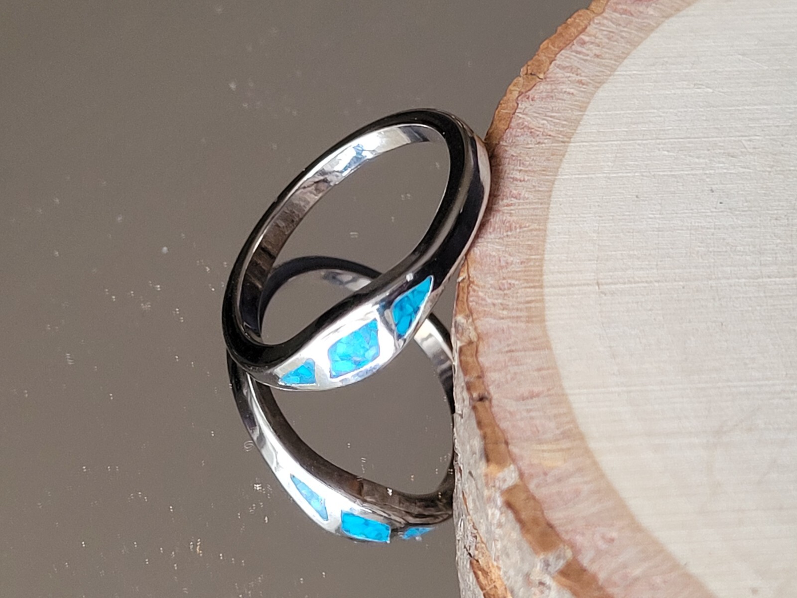 Silver Plated Genuine Turquoise Chip Inlay Ring Southwest Eyes Shape Band Ring