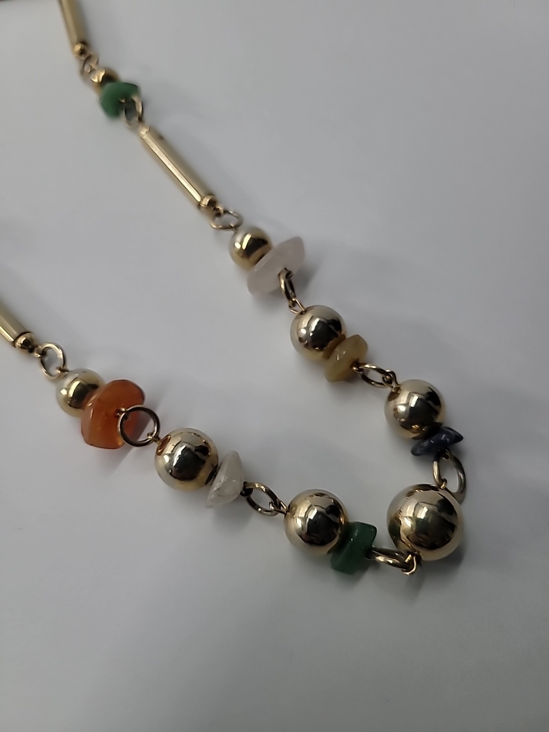 Vintage Gold Tone Beaded Necklace Mixed Stone Chips Bar Link Statement Jewelry