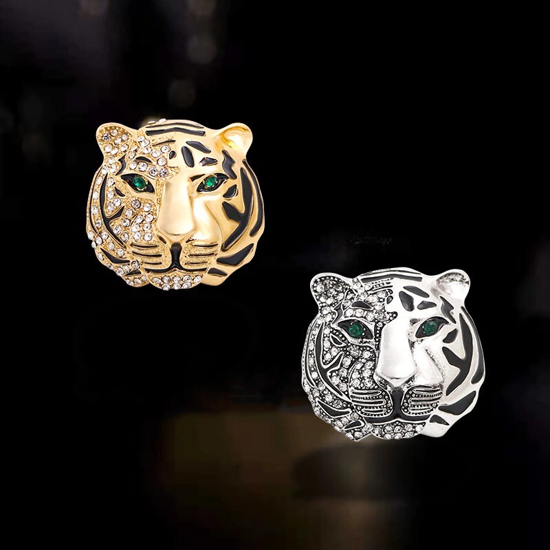 Hot Sale Rhinestone Leopard Pin Tiger Badge Wolf Brooch Gift Jewelry Accessories