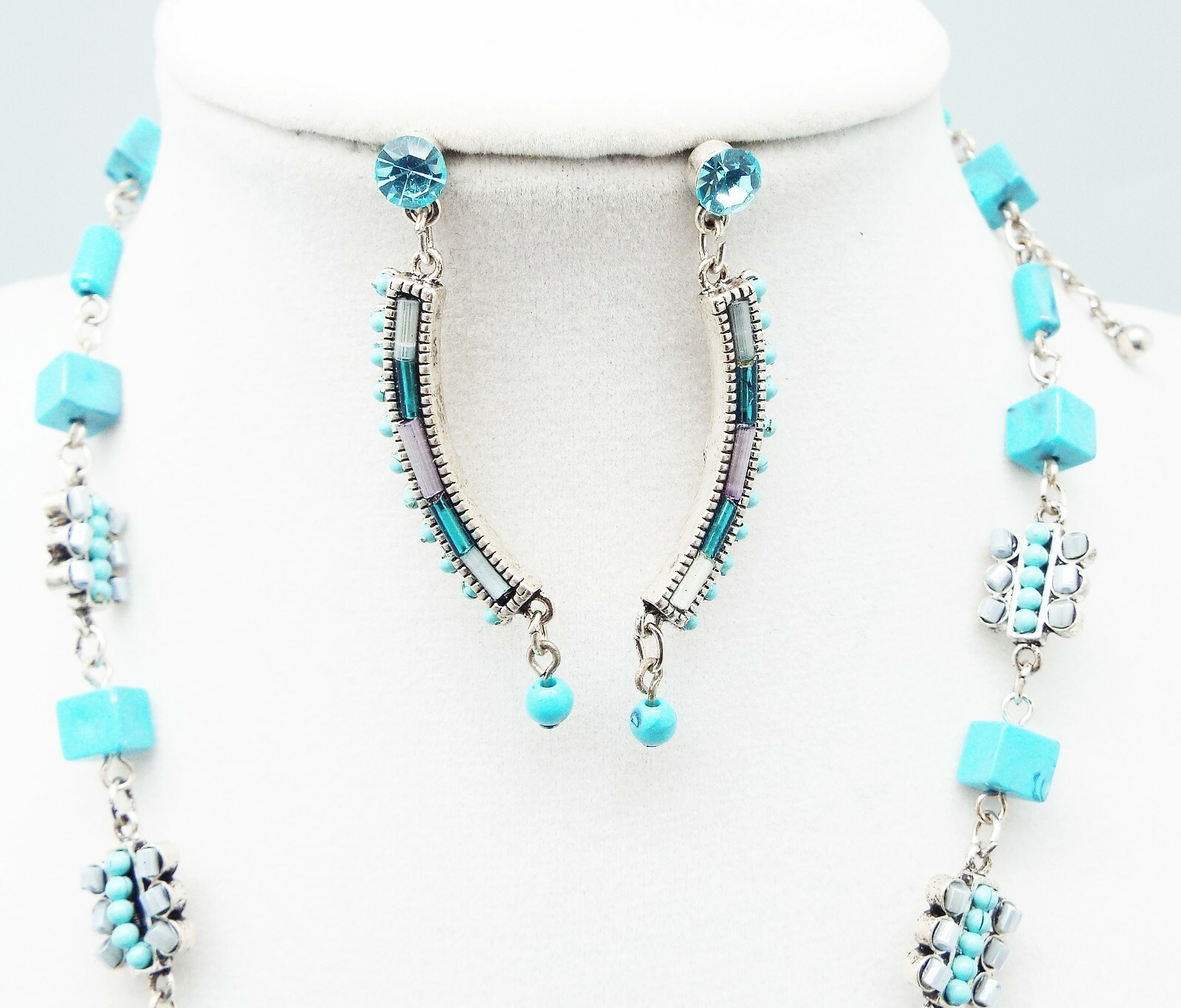 DESIGNER INSPIRED BLUE FAUX TURQUOISE CRYSTAL ACRYLIC SILVER NECKLACE SET NEW