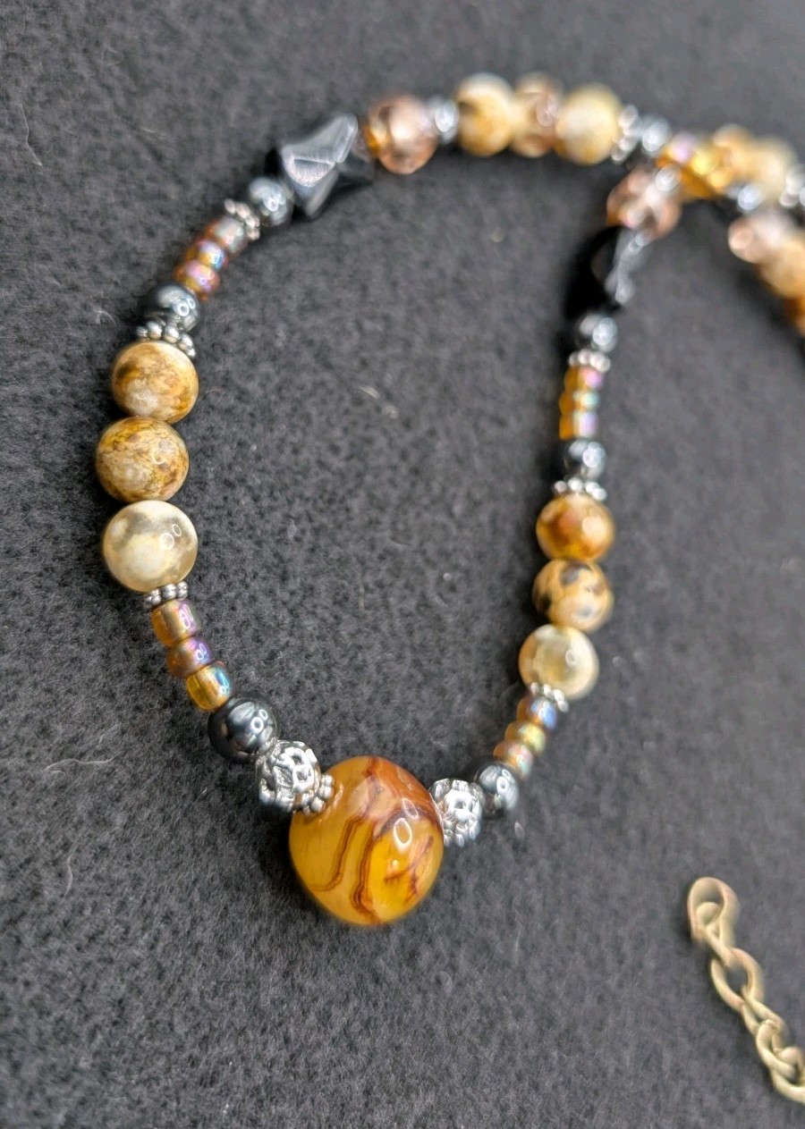 Women’s Stylish Artisan Boho Mixed Beaded Necklace 25-28″ Long 💛🧡🤍🤎