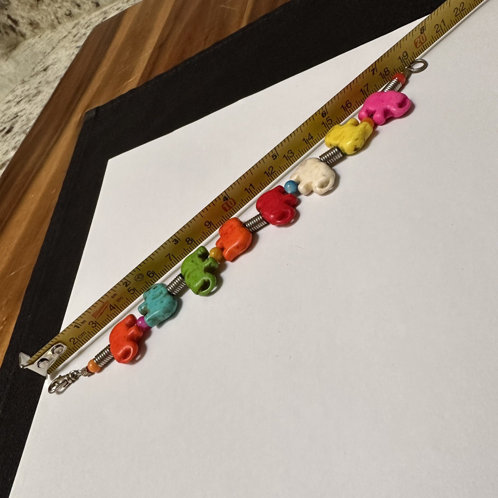 Colorful Beaded Elephant Bracelet 7 7/8 Inch Multi Color / Silver Tone