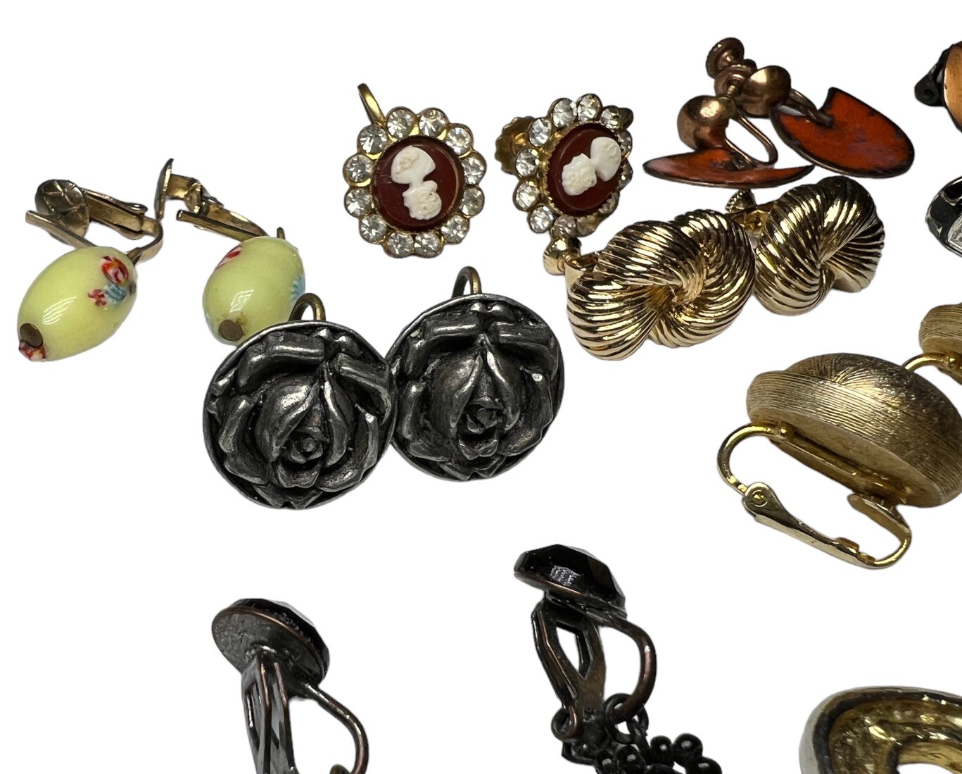 Lot Of 27 Vintage Pairs Clip On Screw Earrings Rhinestone Ceramic Enamel b