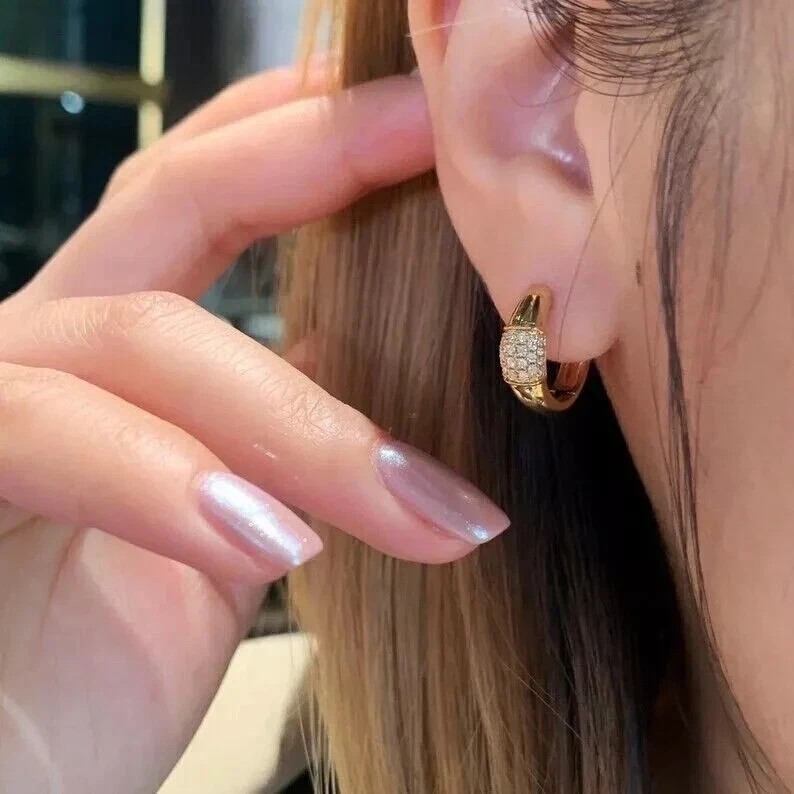 2Ct Round Cut Simulated Diamond Women’s Hoop Earrings In 14k Yellow Gold Plated