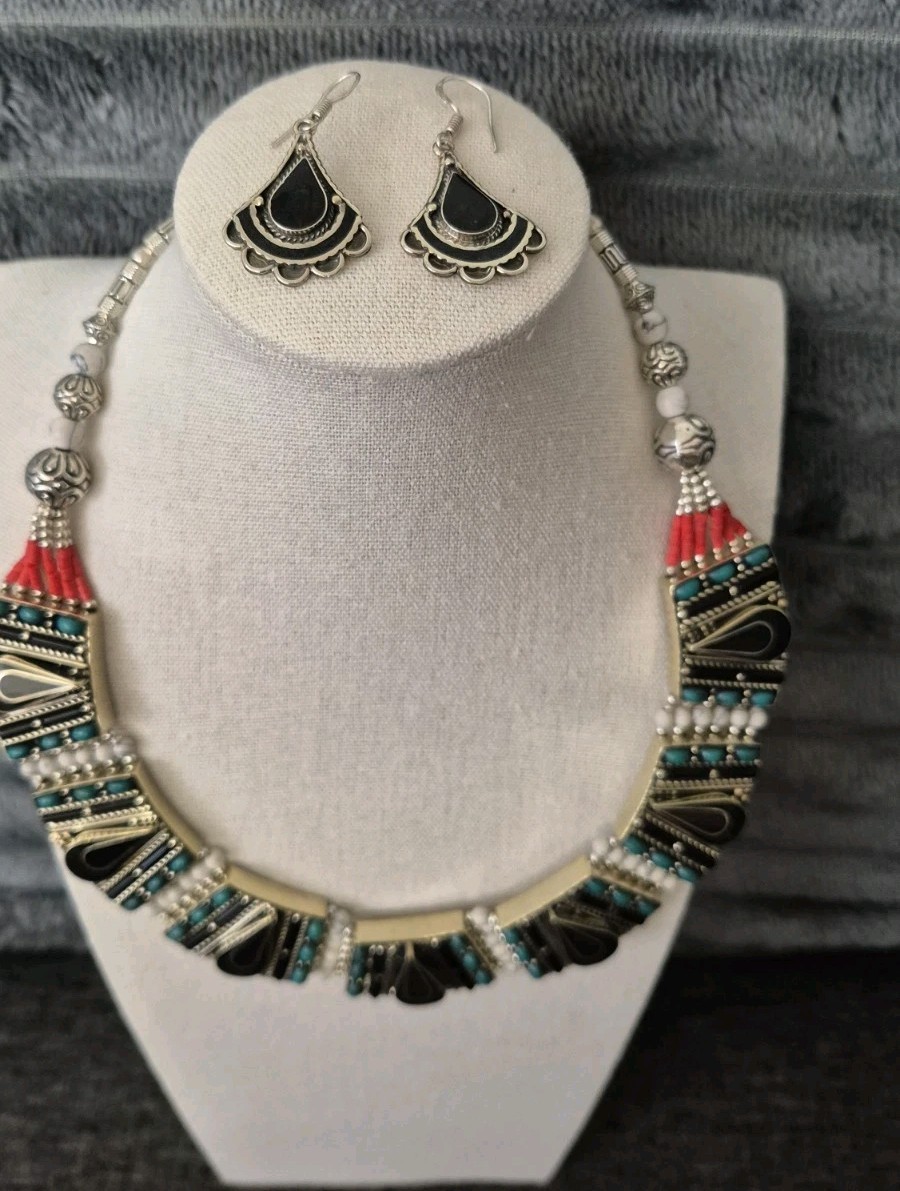 Nepal Tibetan Turquoise Ethnic Coral Turquoise Agate Handmade Necklace & Earring