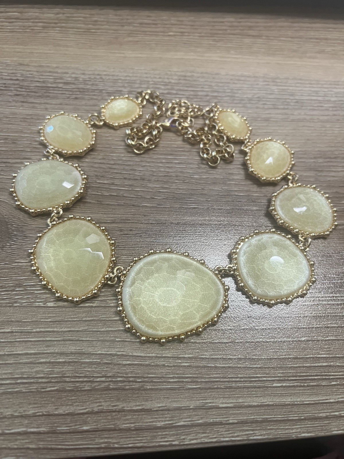 Yellow Acrylic Faceted Stone Statement Necklace – 20″ To 23″