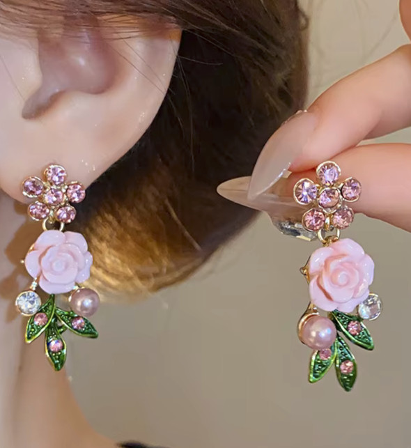 Pink ROSE Flowers PEARL Choker Rhinestone Betsey Johnson Necklace Earring SET