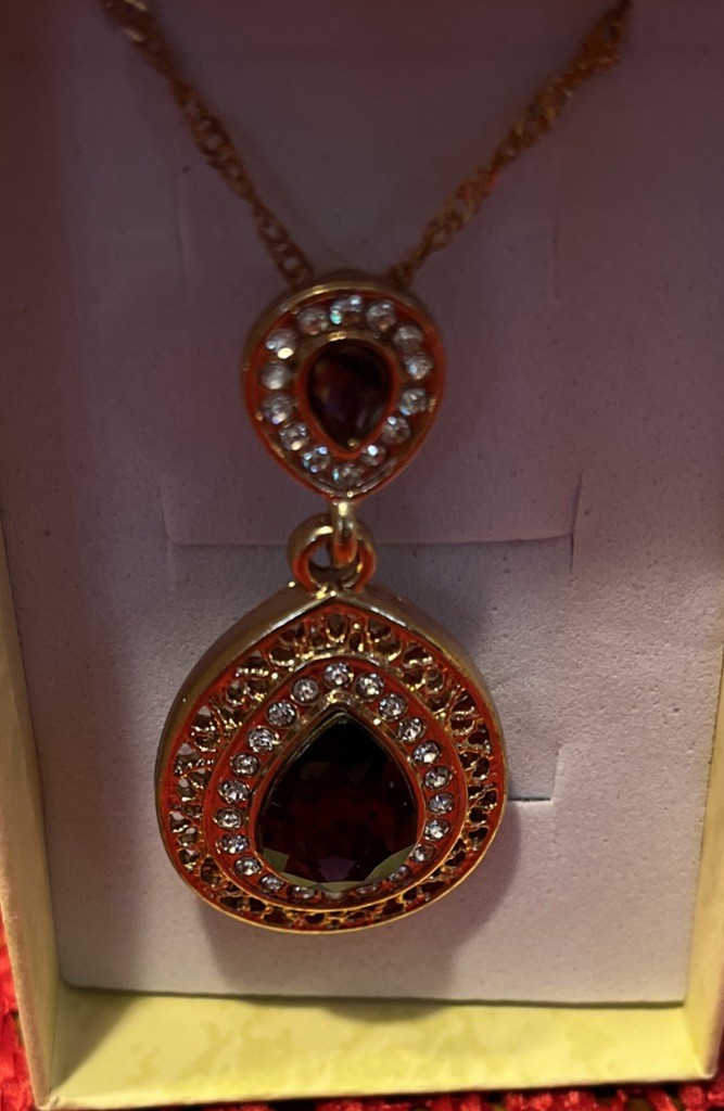 Gold Tone Filagree Matching Necklace And Earrings Purple And Clear Stones