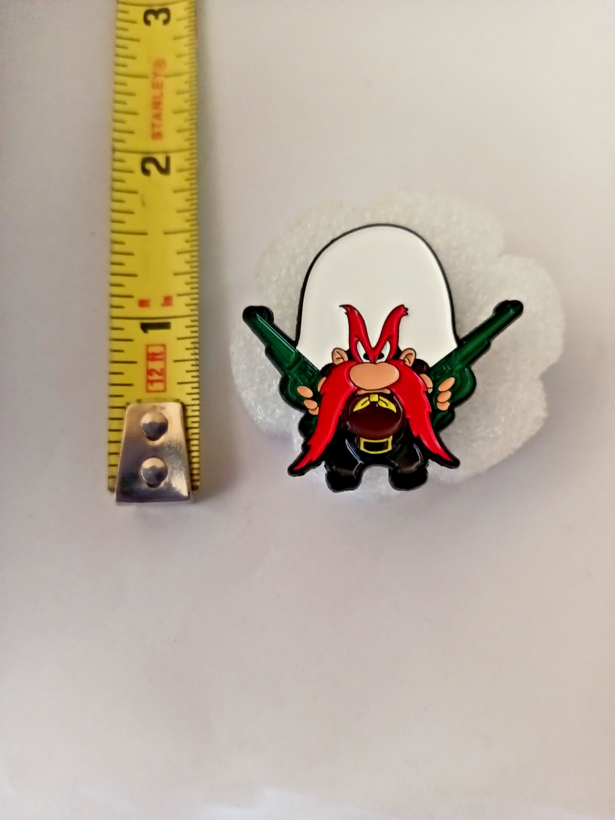 YOSEMITE SAM- ENAMEL PIN-SHIP ALL THE PINS YOU BUY FOR $4.99-VISIT OUR STORE