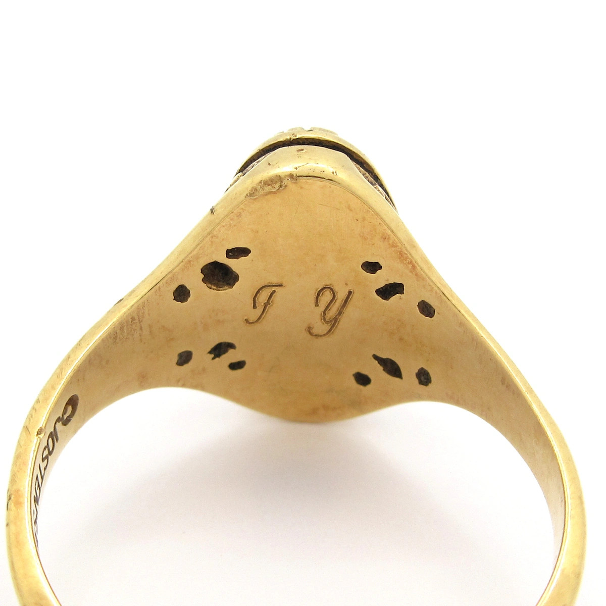 Jostens 18KYG Red Color Stone Ring #6 1/4