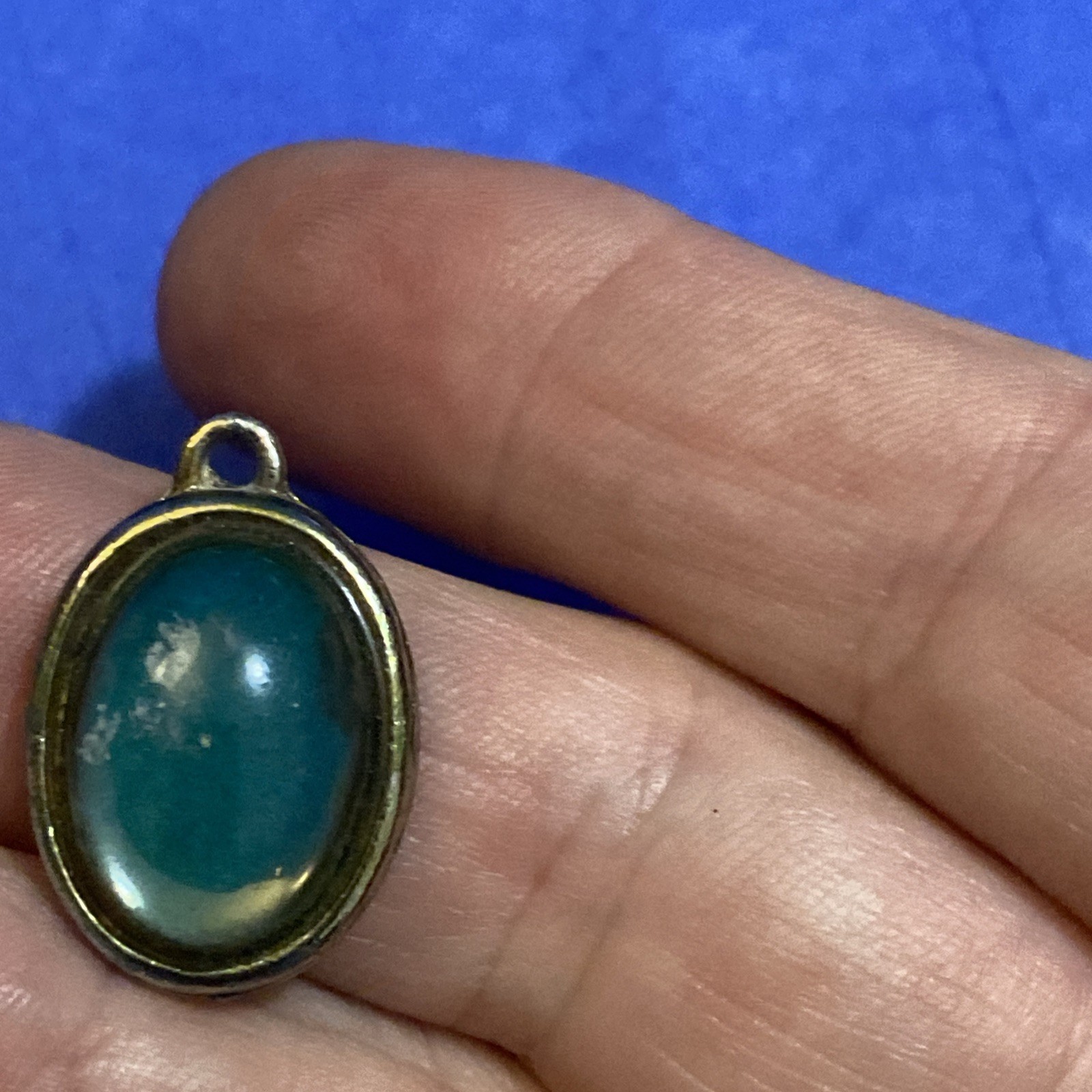 Vintage Mood Stone Pendant Thermochromatic Color Change