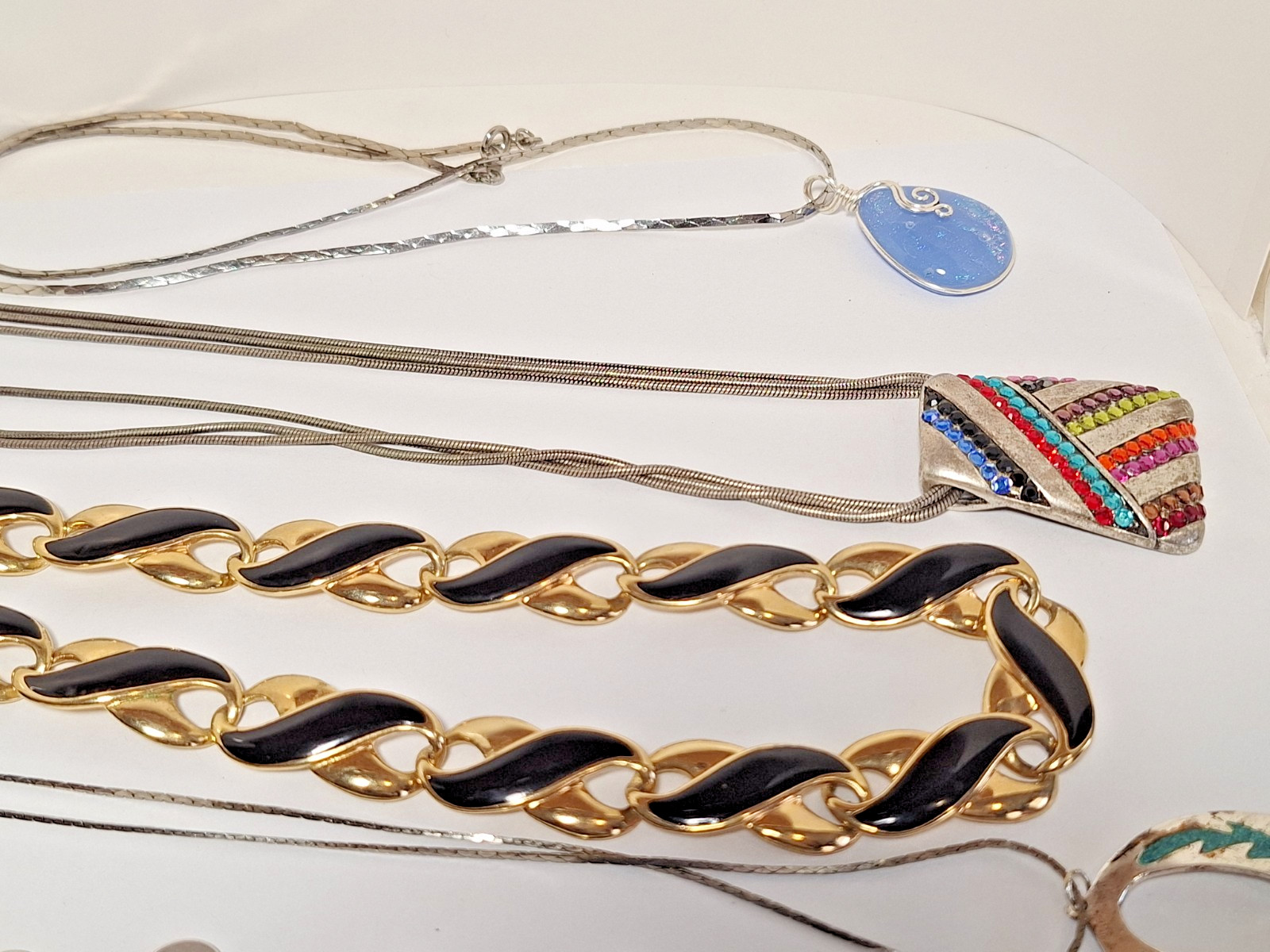 Lot of 5 Branded, Unbranded Fashion Necklaces & 1 With Sterling Silver Pendant