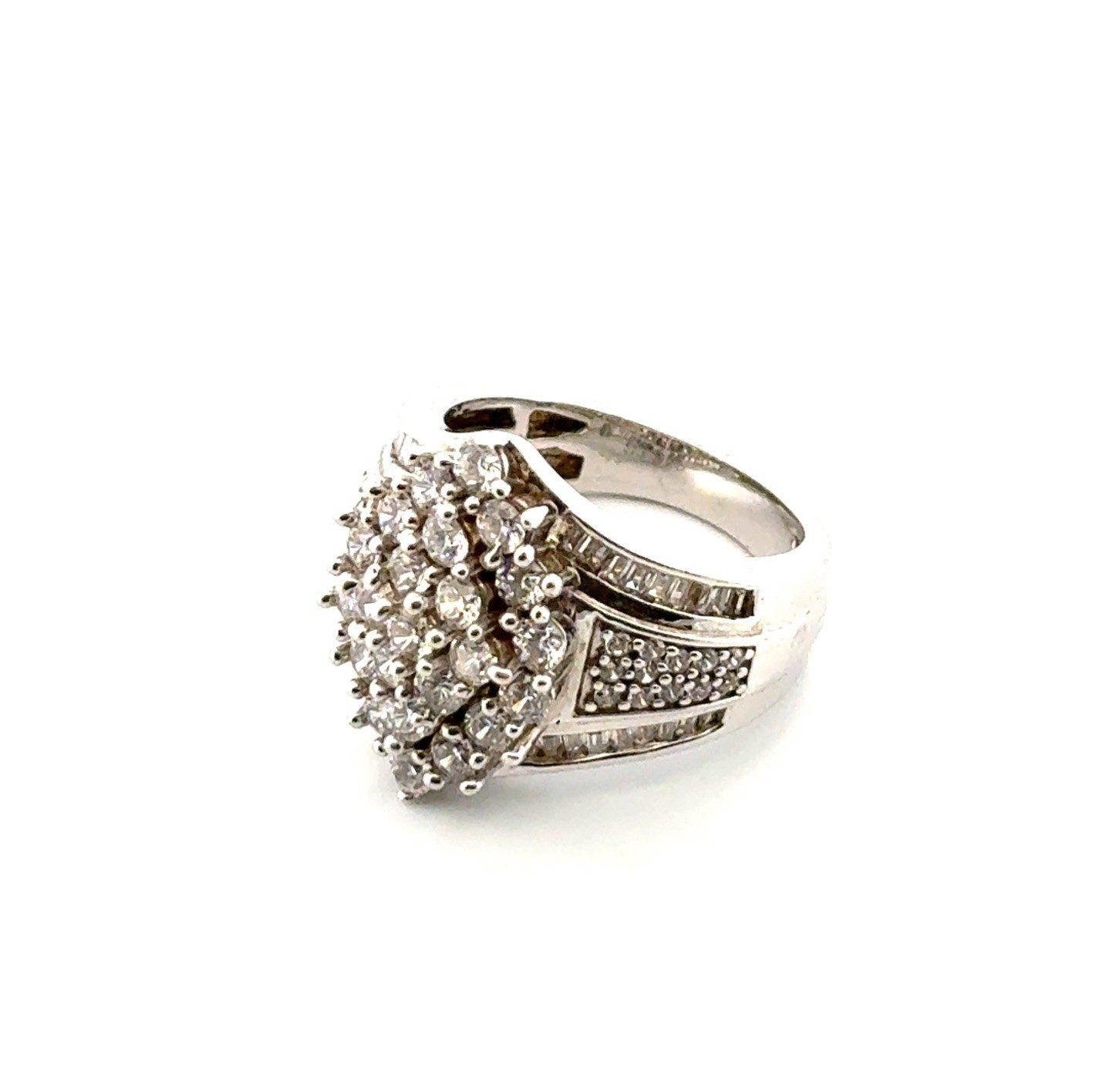 Size: 7.5 SJ 925 Sterling Silver Cubic Zirconia Cluster Statement Ring 9.1g
