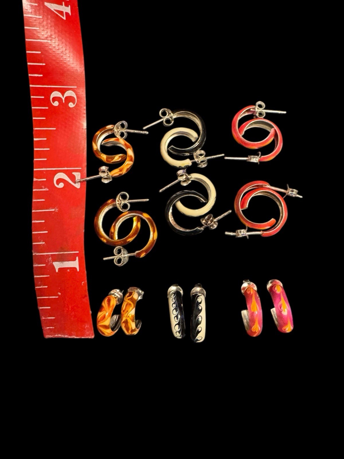 9 Pairs Teen Small Hoop Earrings, Pink Orange Black& White Swirl Enamel J9