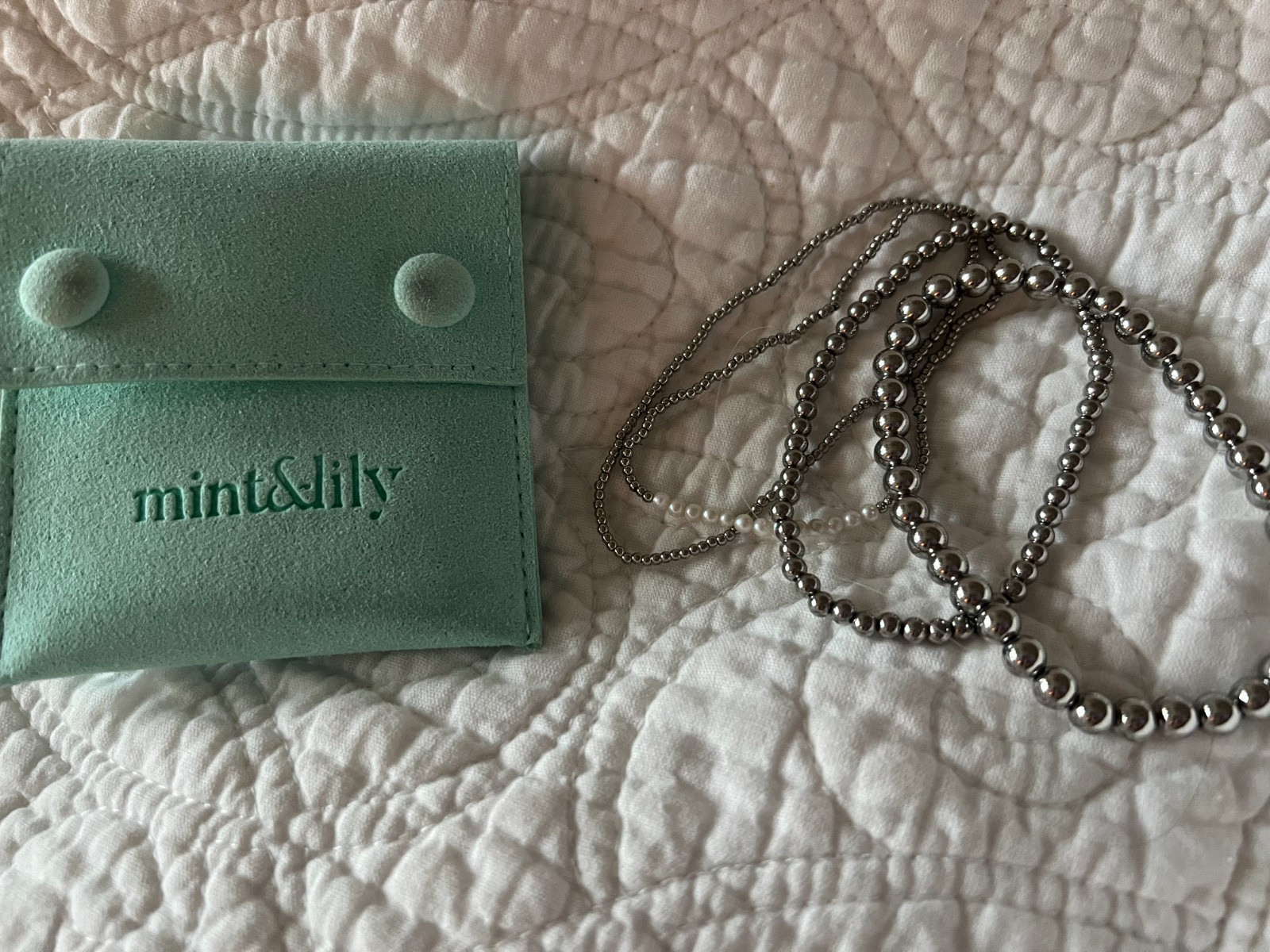 Mint & Lily Everyday Pearl Bracelet Stacking Set of 4– Stretch Bracelets