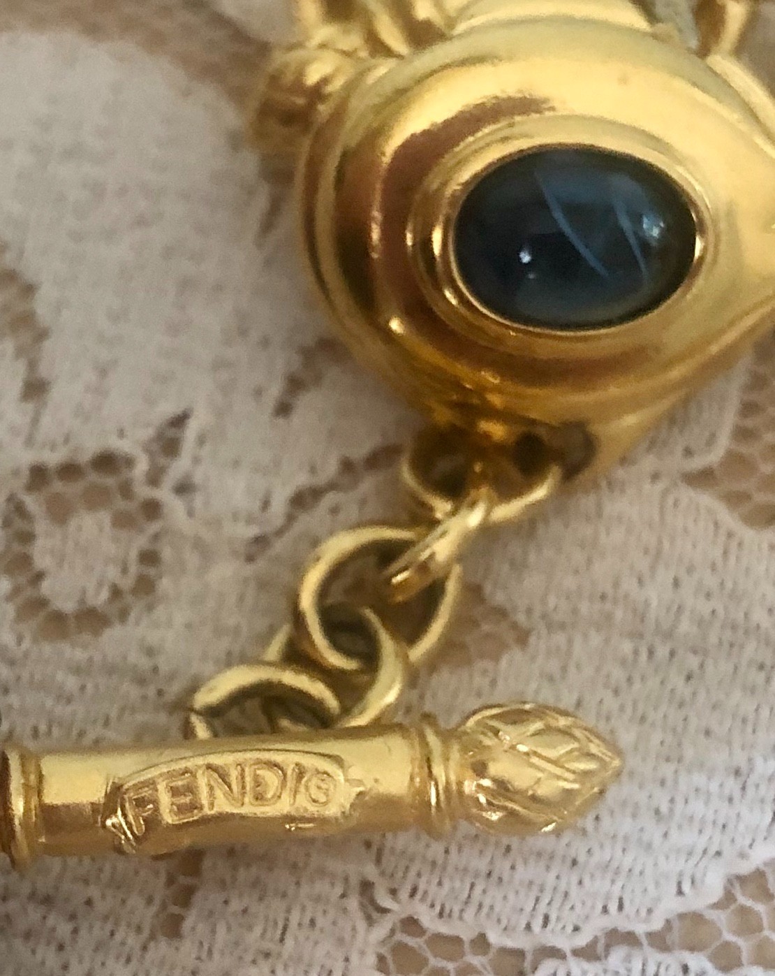 RARE FENDI 18K GOLD PLATED & BLUE GRIPOIX GLASS RUNWAY NECKLACE