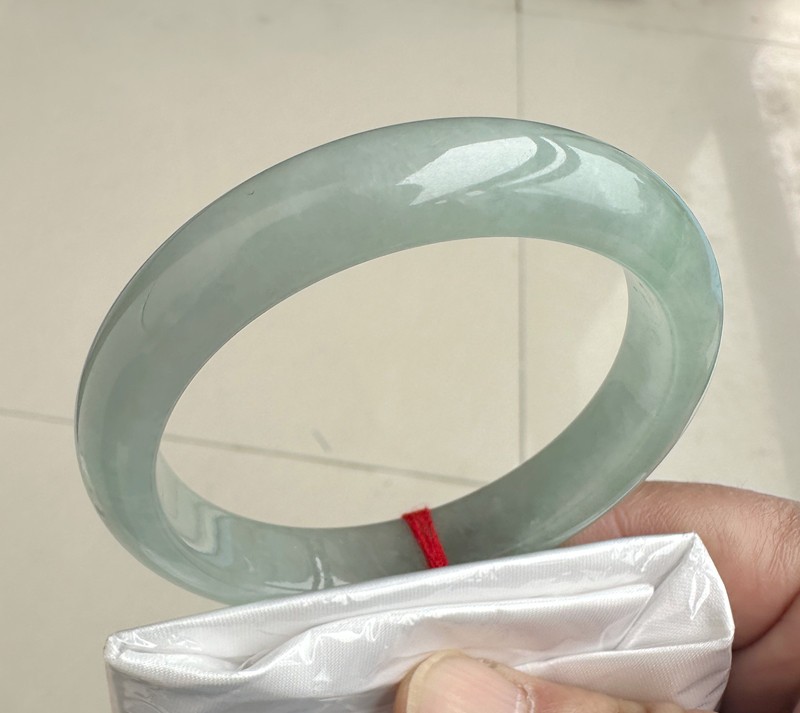 Natural Light Green Grade A Jadeite Bangle Bracelet Authentic Burmese Jade 56mm