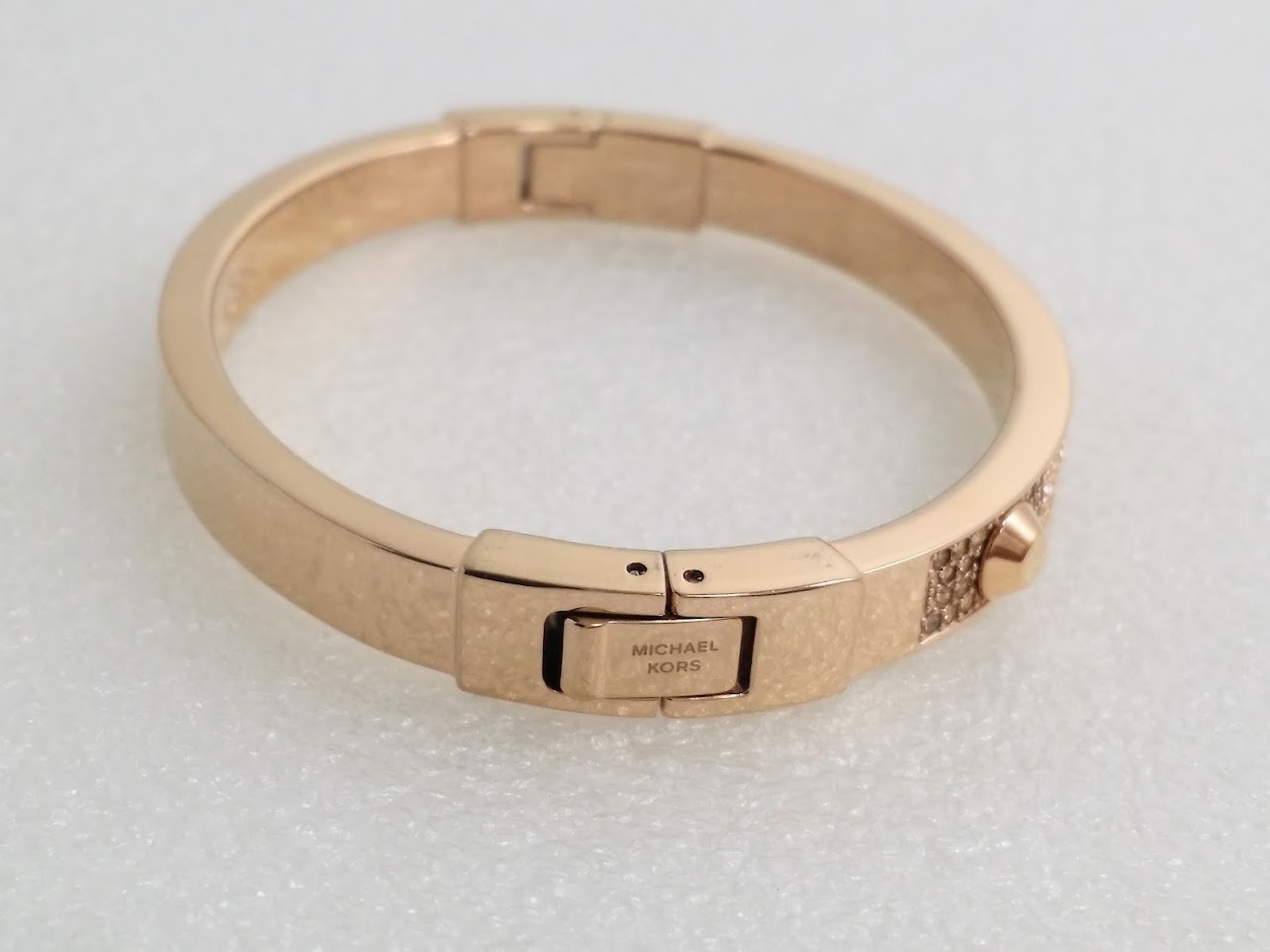Signed Michael Kors Rose Gold Tone Champagne Crystal Slip On Bangle Bracelet
