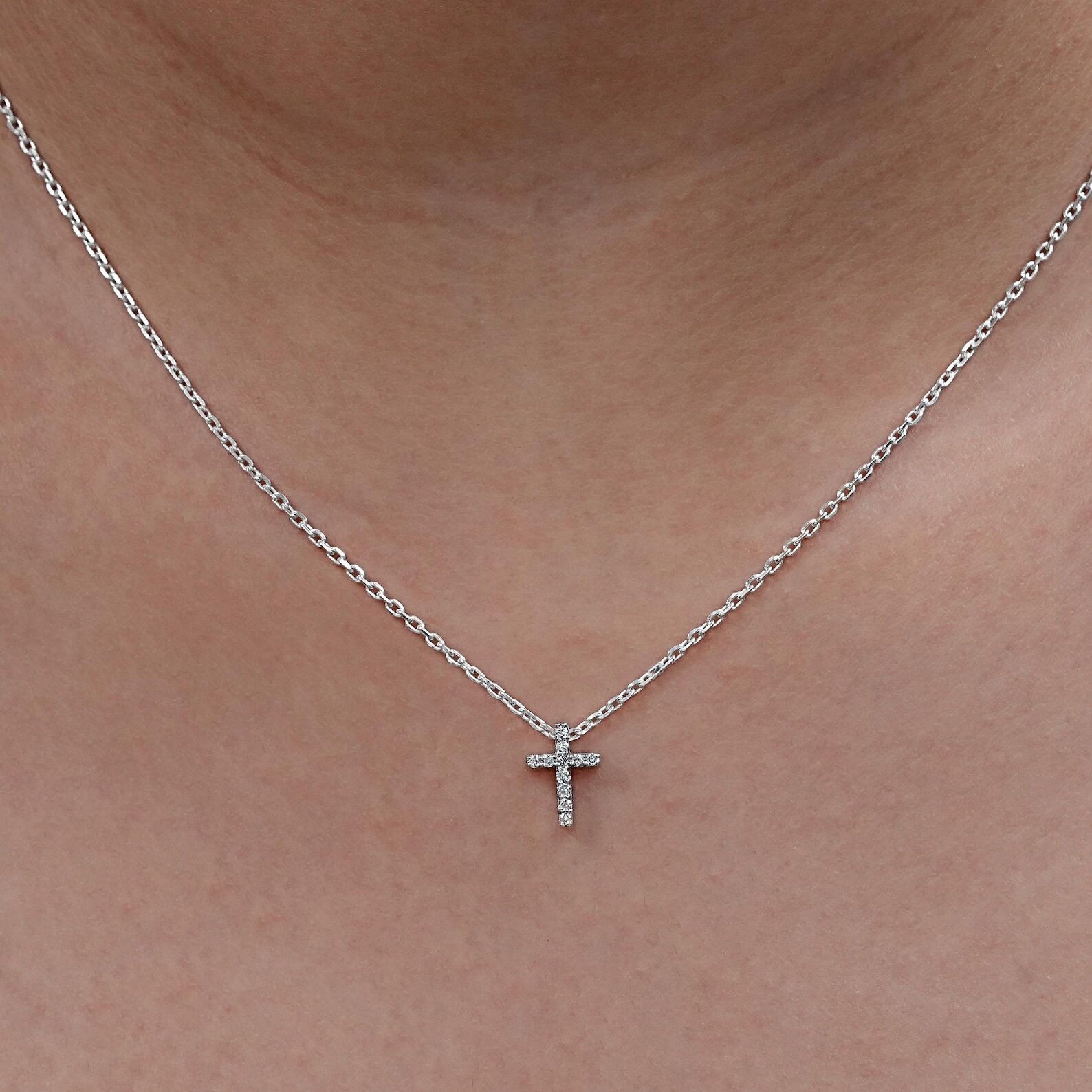 1.00 Ct Round EF VS Lab Grown Diamond Cross Shape Necklace in 14K White Gold