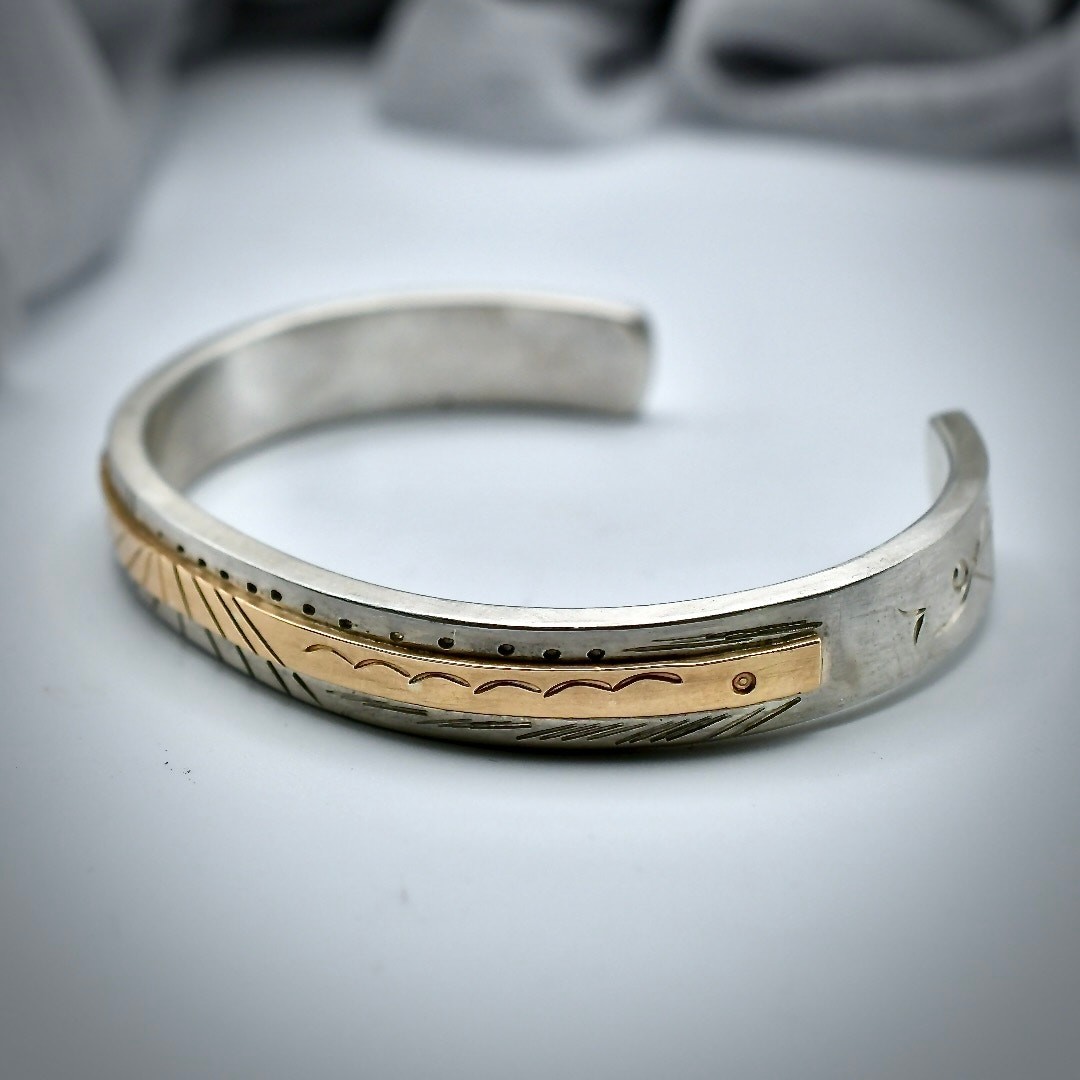 VTG Larry Martinez Taos LM © Sterling Silver Gold Mixed Metal Ribbon Cuff 30g