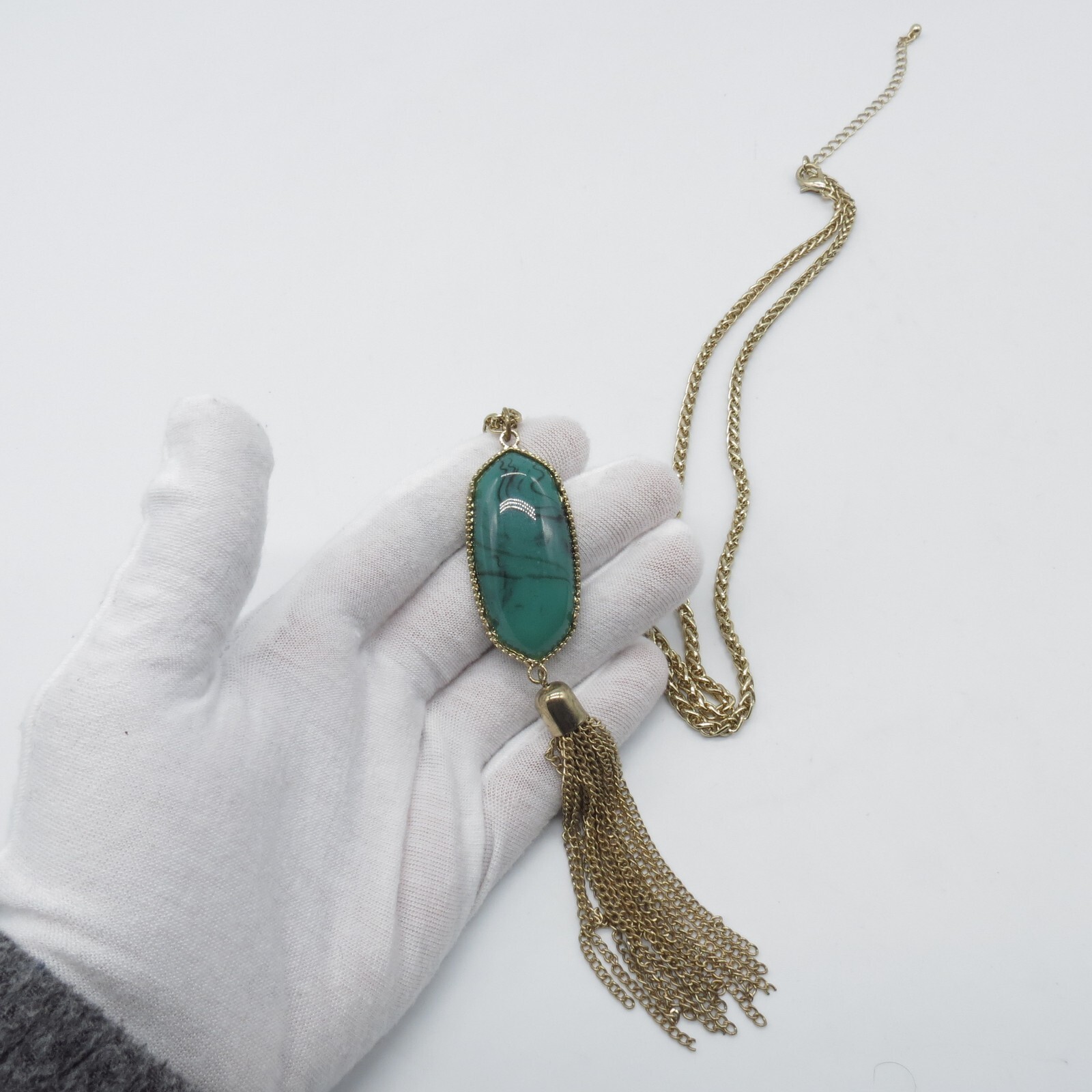 Green Hard Resin Cabochon Fringe Y Drop Necklace Gold Tone Long Wheat Chain 24″