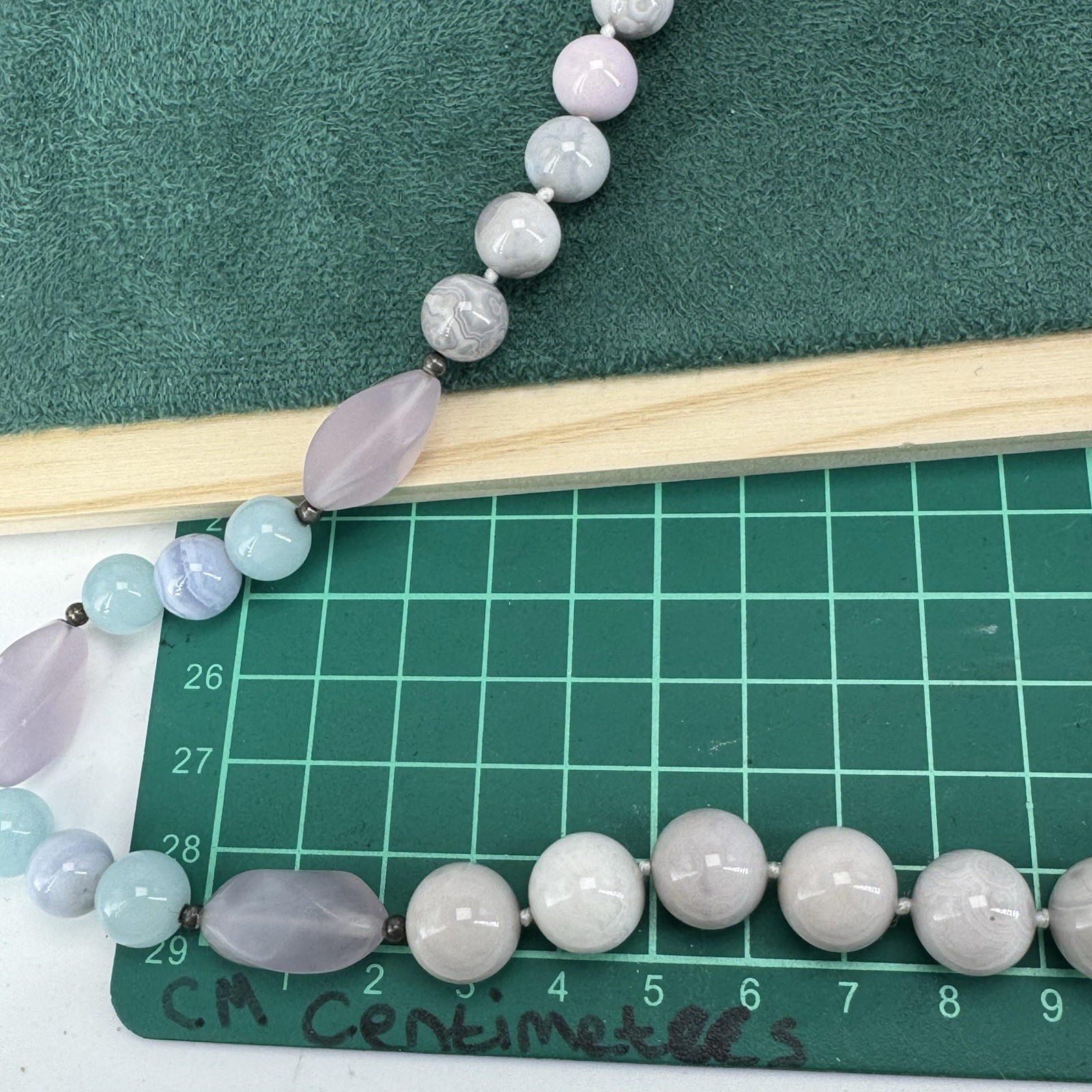 Crazy Lace Agate Chalcedony Necklace Orb Beaded Gemstone Pastel 23.5”