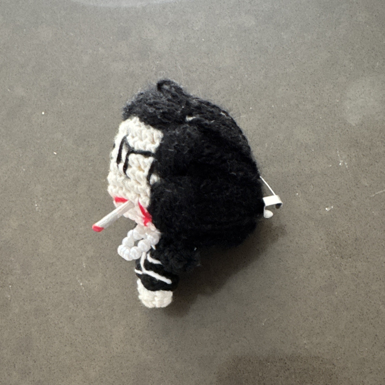 Handmade Coco Chanel Doll Brooch Pin, Yarn/Plastic/Metal, Black White Red