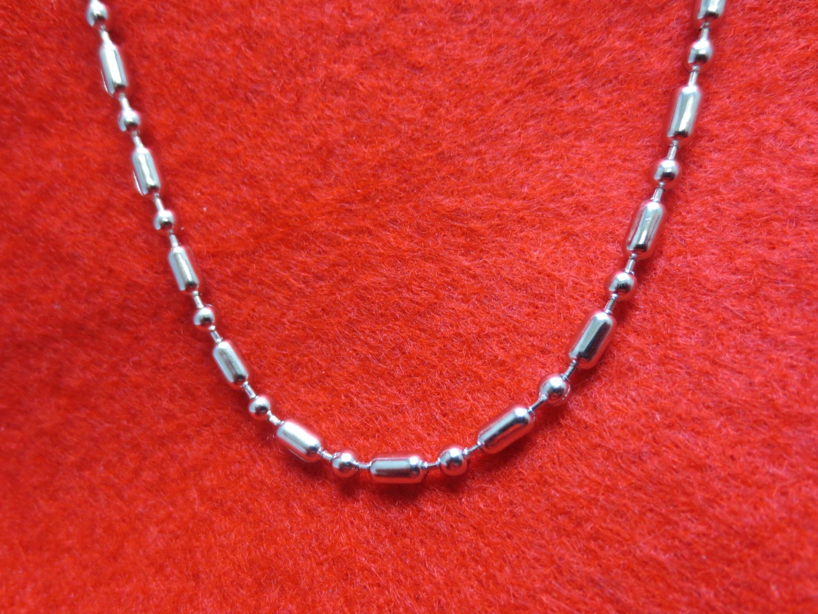 3.2mm STAINLESS STEEL SILVER BALL & OVAL CHAIN FROM 7″-48″ WITH A LOBSTER CLAW