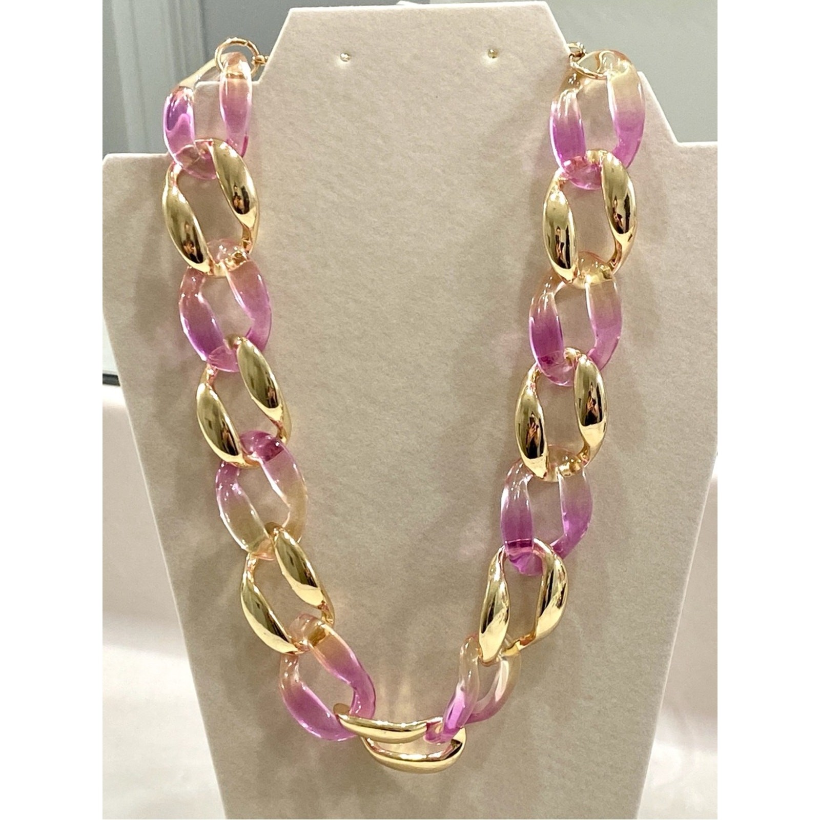 Gold and Pink Resin Link Necklace