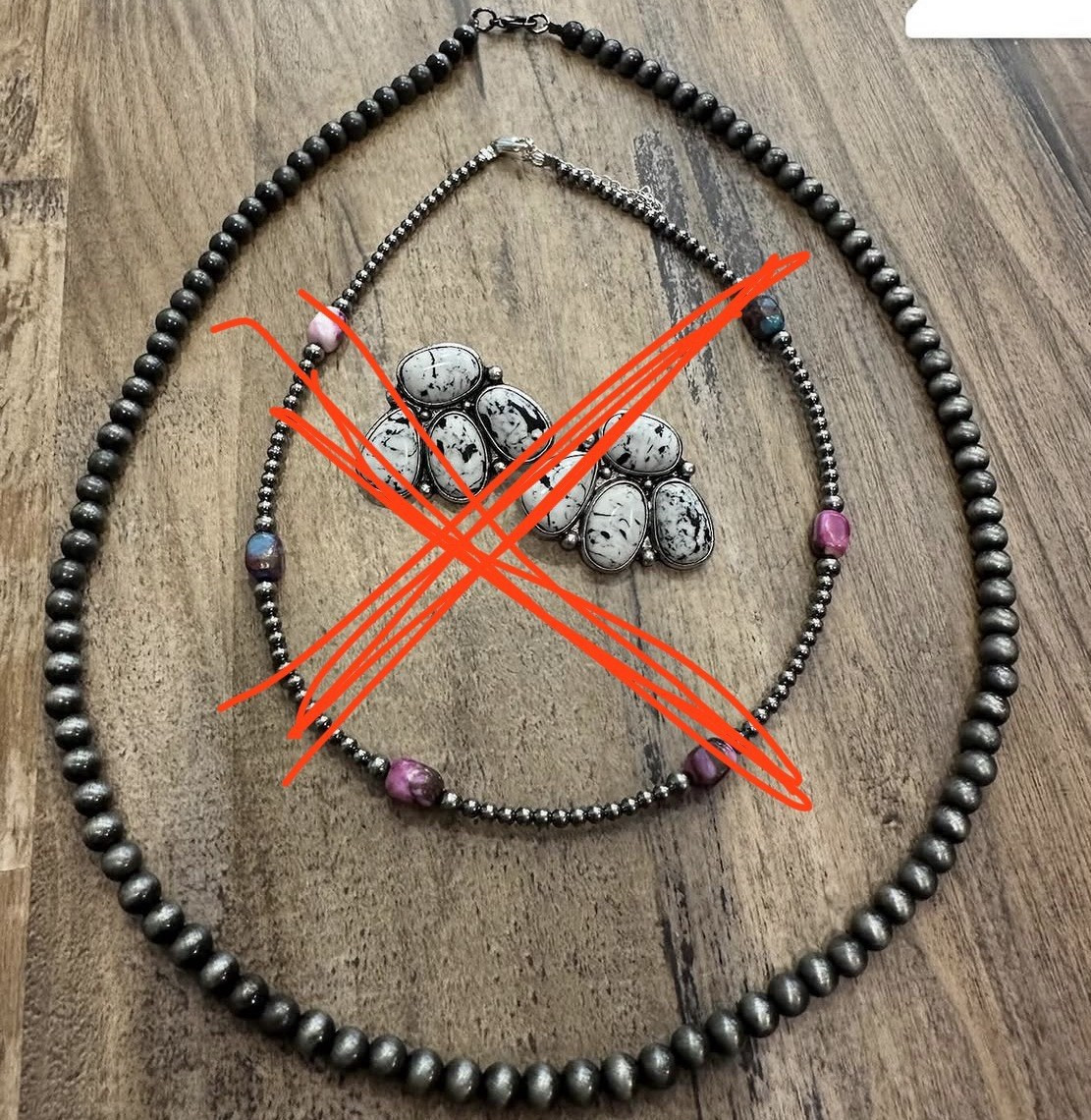 Machine made Navajo pearl 18in necklace