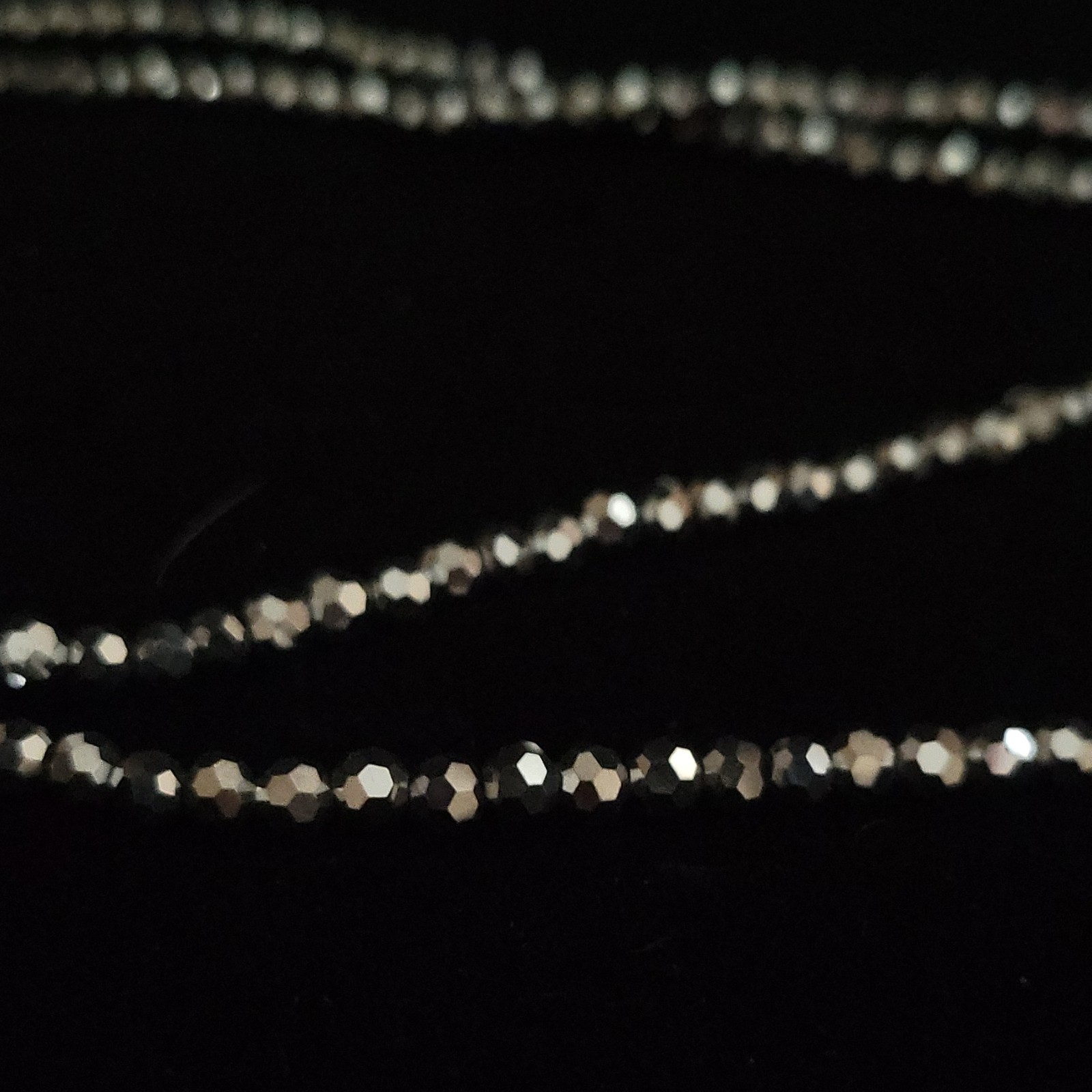Amy Khan Russell 925 Single Strand Shiny Gun Metallic Metal Necklace