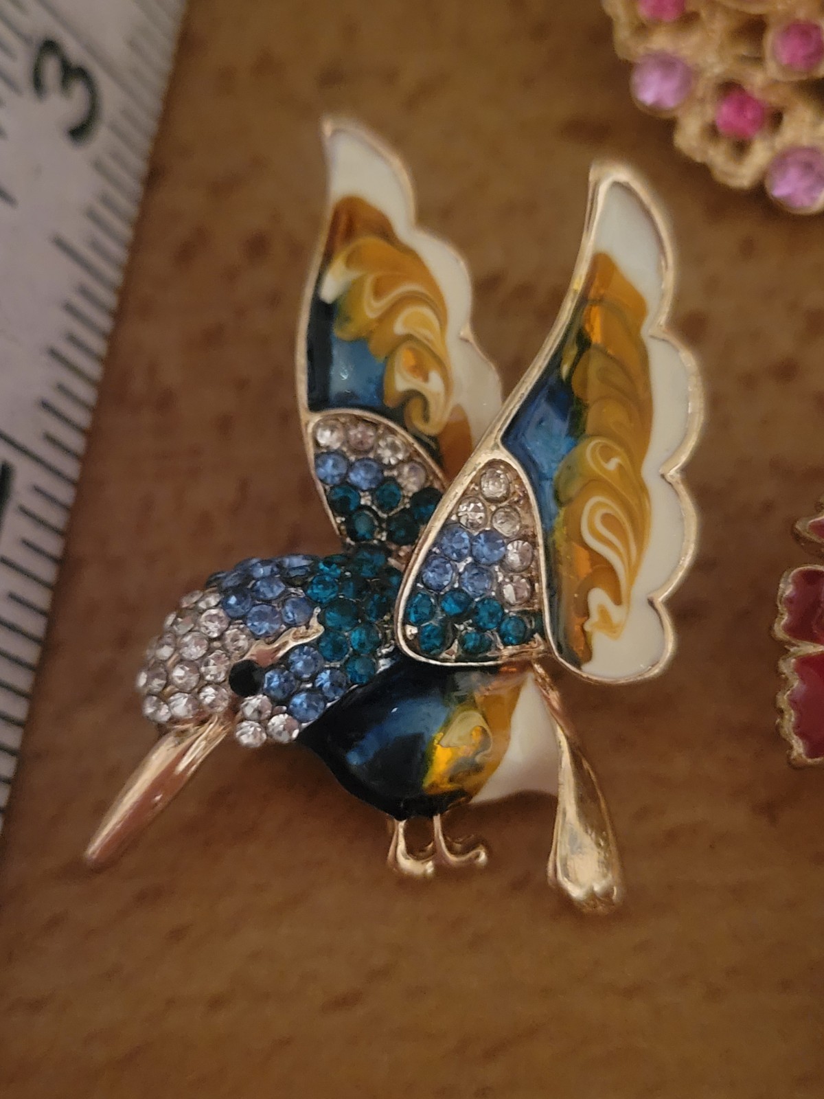 Flower Carnation Floral Hummingbird All Occasions Brooch Pin Lot CA USA P146