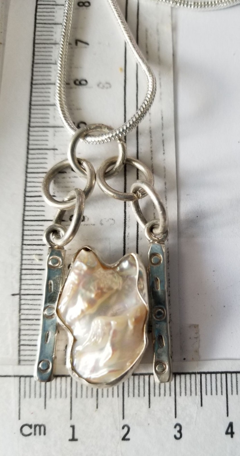 Necklace Baroque Pearls 2.5 cm x 1.5 cm 18″ Chain 13.1 gr Pendant 5 cm x 3 cm