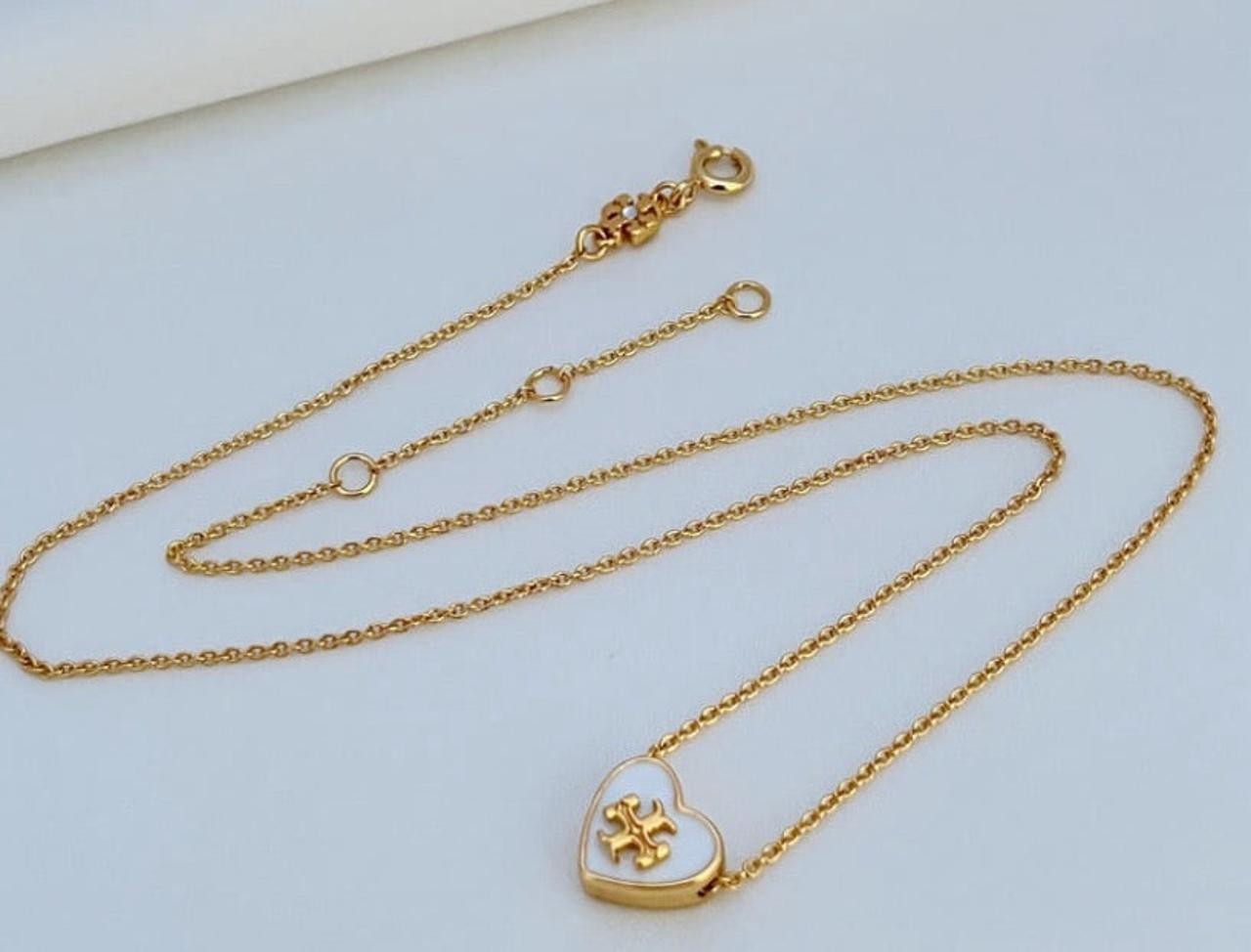 New Burch Gold Heart Necklace with Jewelry Pouch Size:45cm
