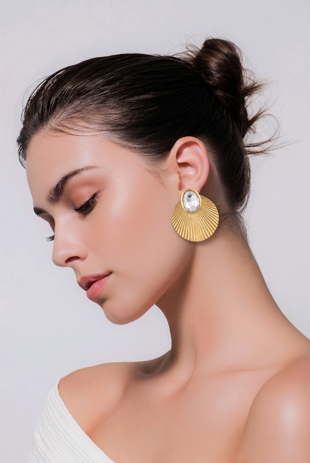 Vintage Gold Ribbed Fan Earrings with Clear Crystal