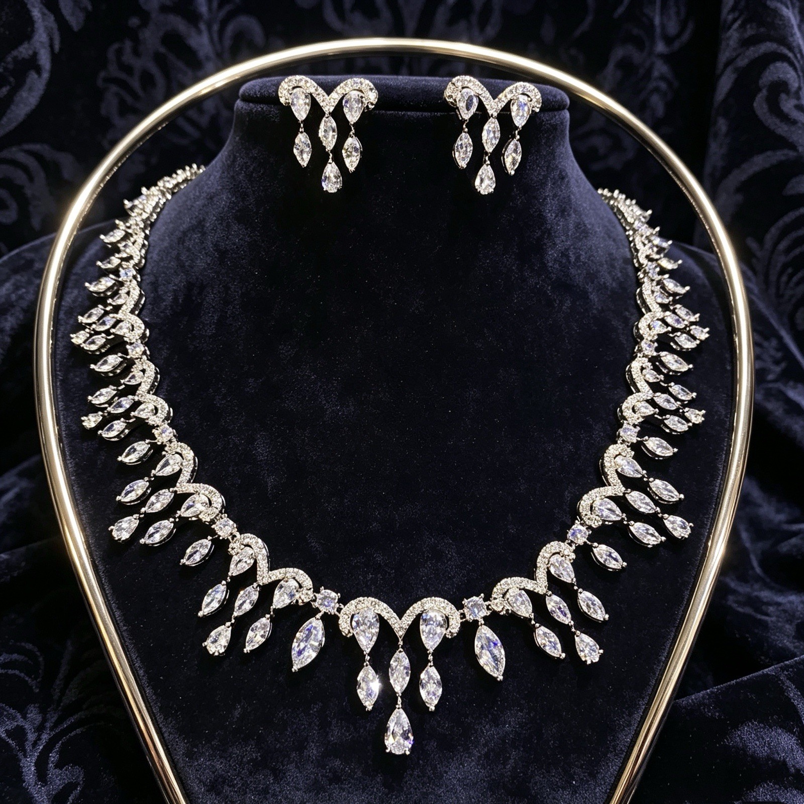 Sparkling zirconia crystal Bridal Necklace and Earrings Set