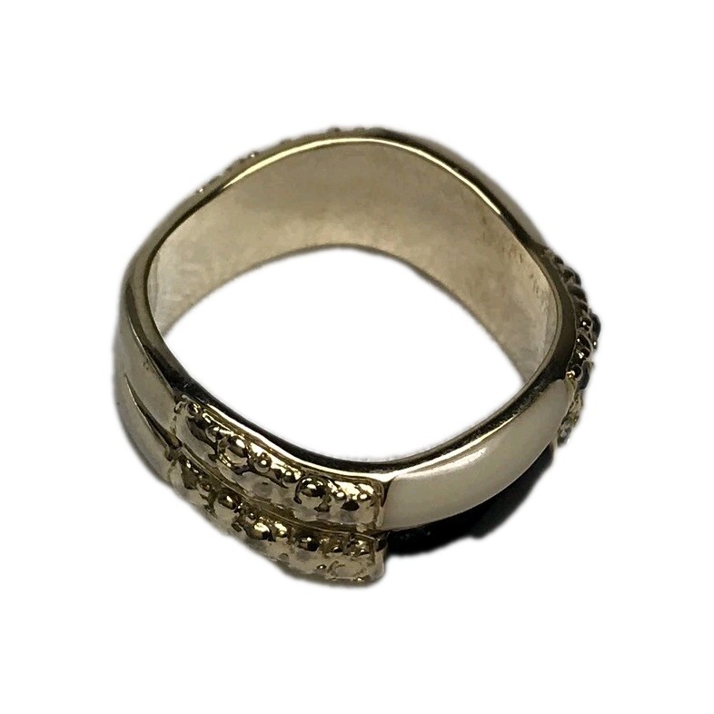 Curved ring gold tone, size 8 /black cream colors, rhinestones/ Very Good Cond.
