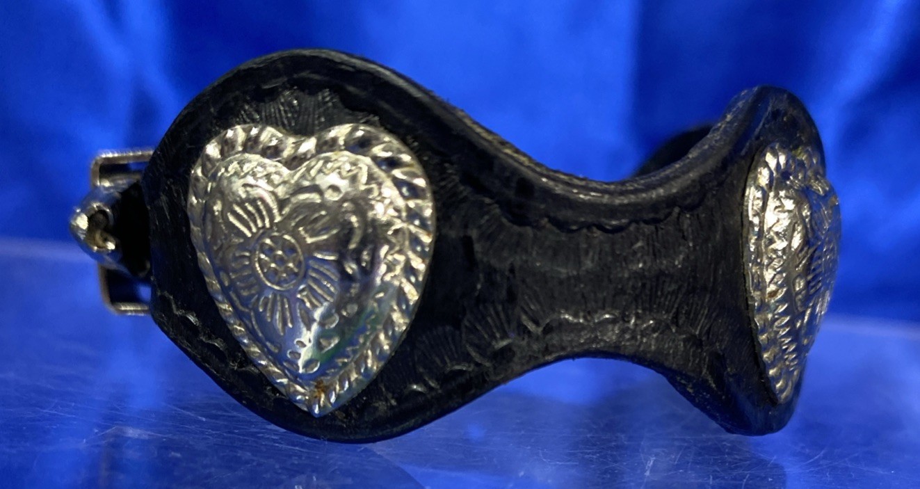 Western Womens Bracelet 9 1/2 x 1/2 in Leather Belted Cowboy And Silver Heart