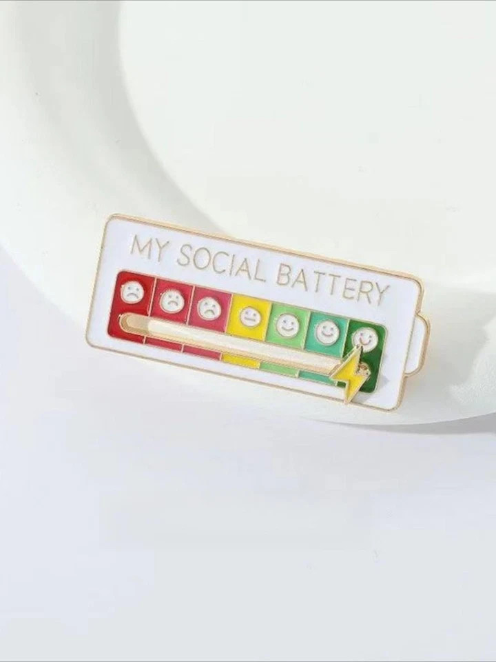 Funny Social Battery Slider Pin – 7-Mood Expression Badge, Cute Interactive Pin