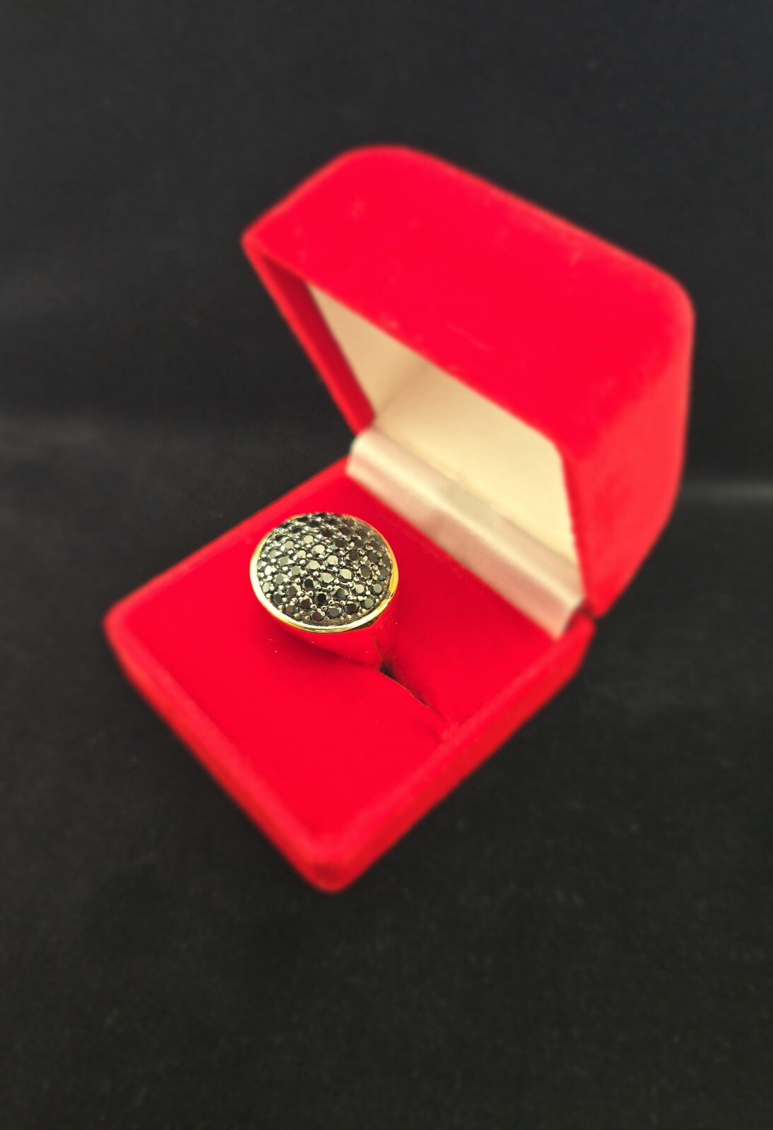 BELLEZZA Jewelry Collection Round Pave Black Spinel Gem Stone Gold Tone Ring sz5