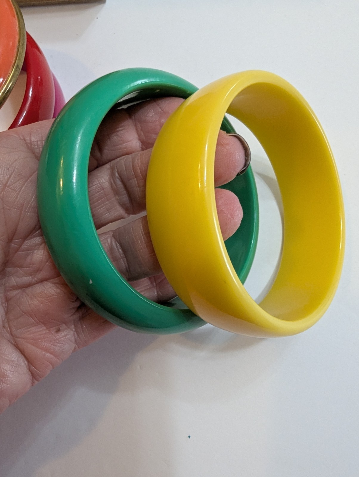 Lot Of 10 Various Colors Plastic Acrylic Wood Bangle Bracelets