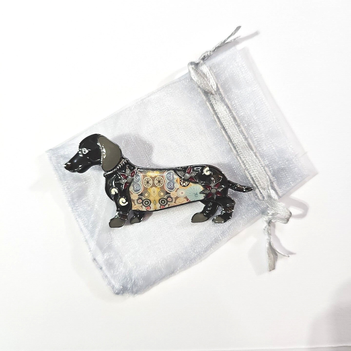 Dachshund Pin Vintage Style Metal Alloy Brooch ~ Matte Finish ~ Doxie Moxie